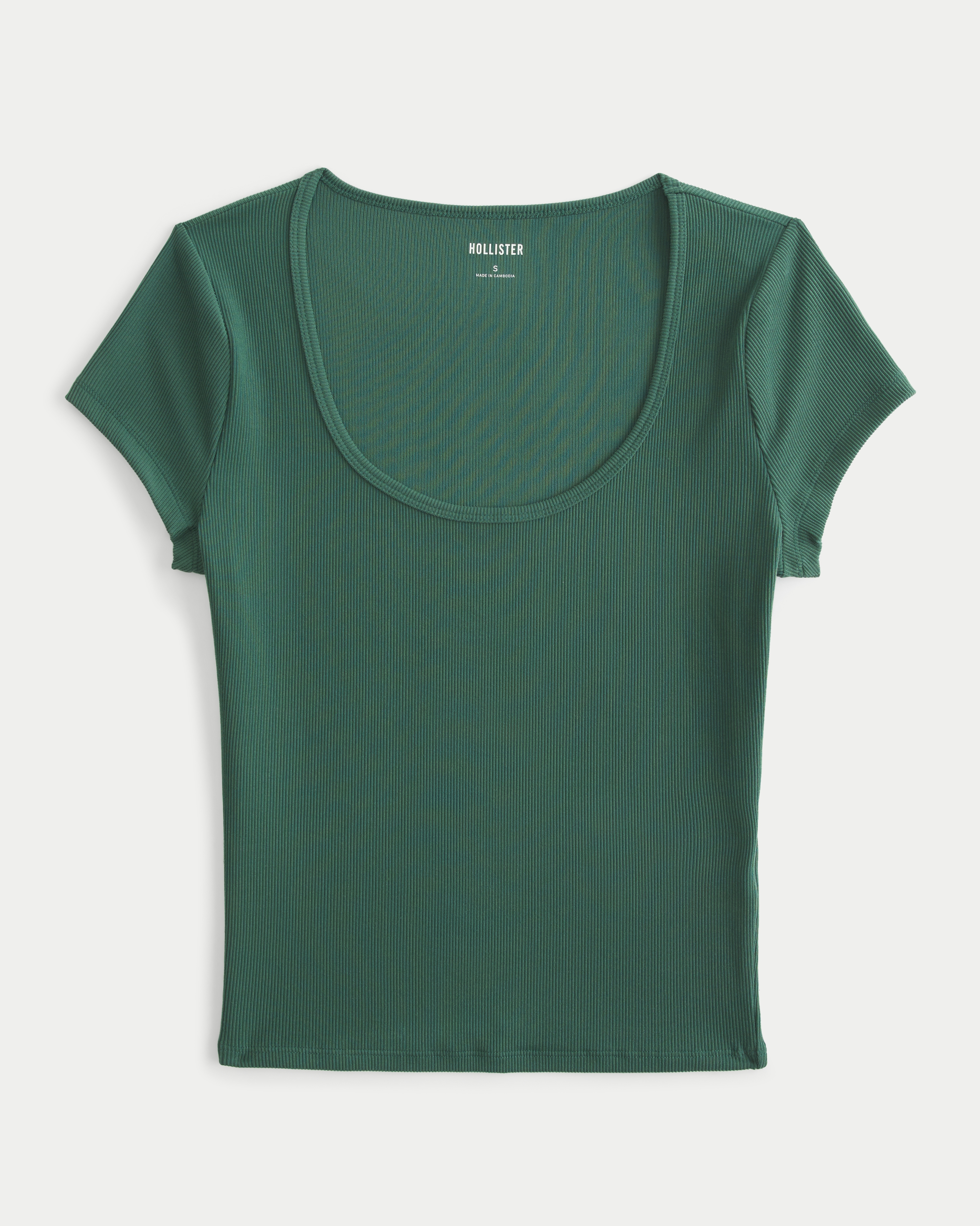 Hollister green t shirt best sale