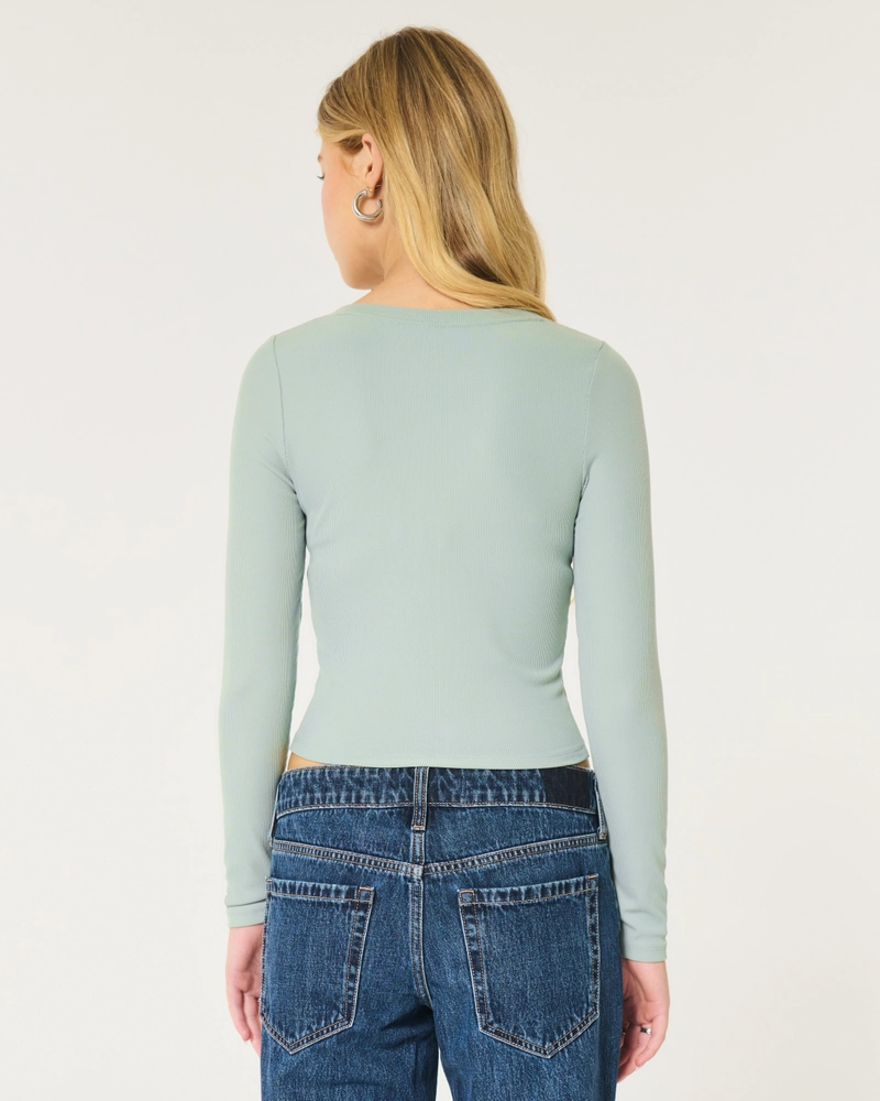 Ribbed Seamless Fabric Notch-Neck Top