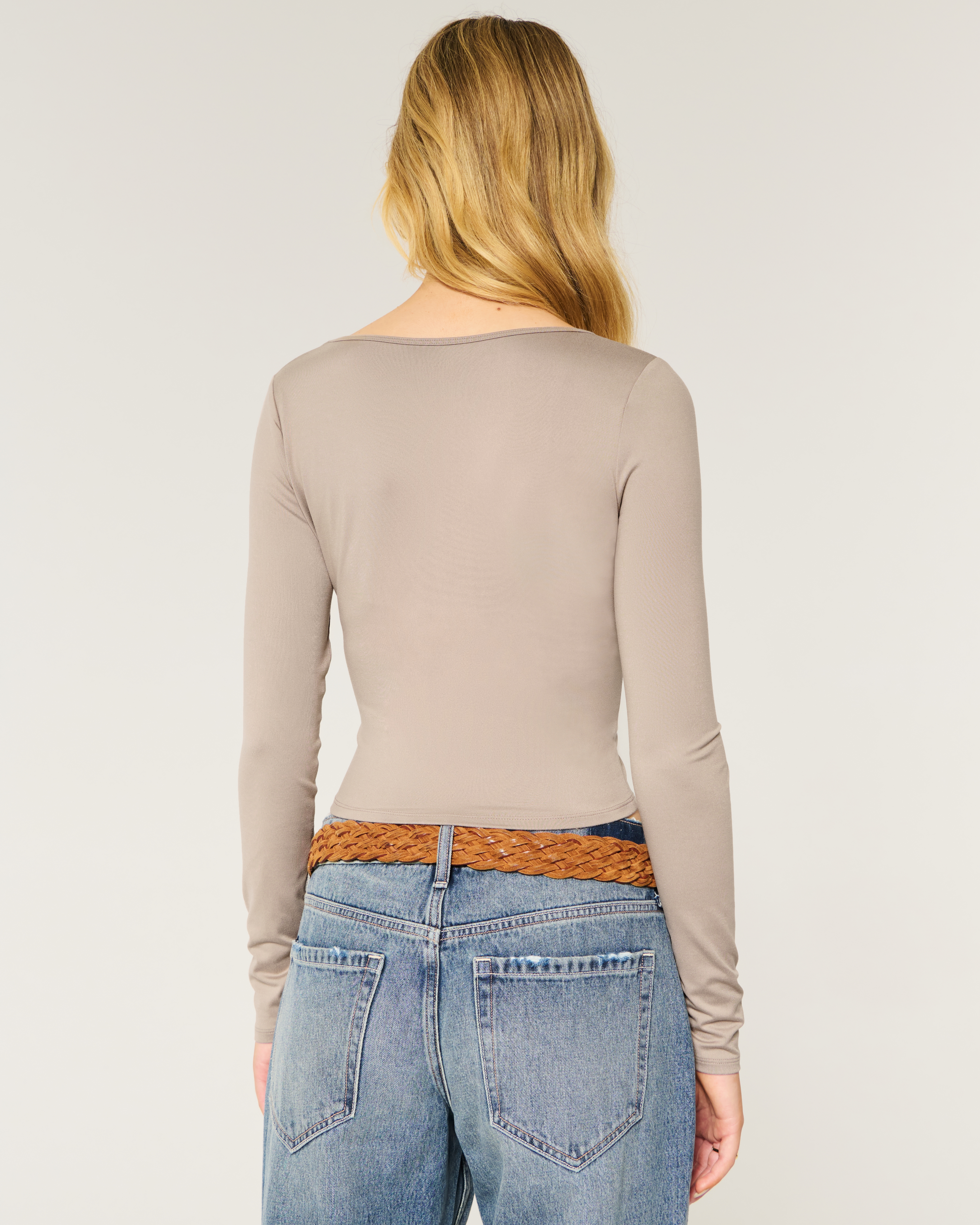 Soft Stretch Seamless Fabric Square-Neck Top