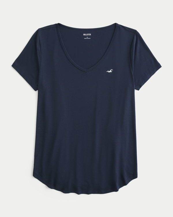 Hollister must have easy t shirt deals