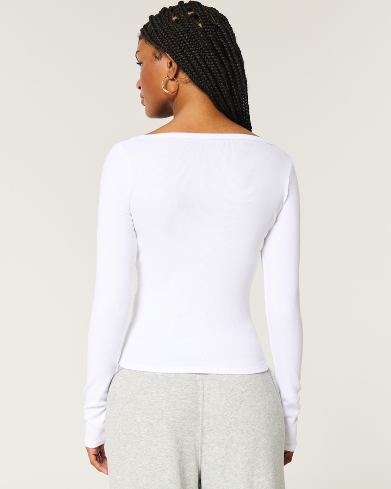Ribbed Scoop Top