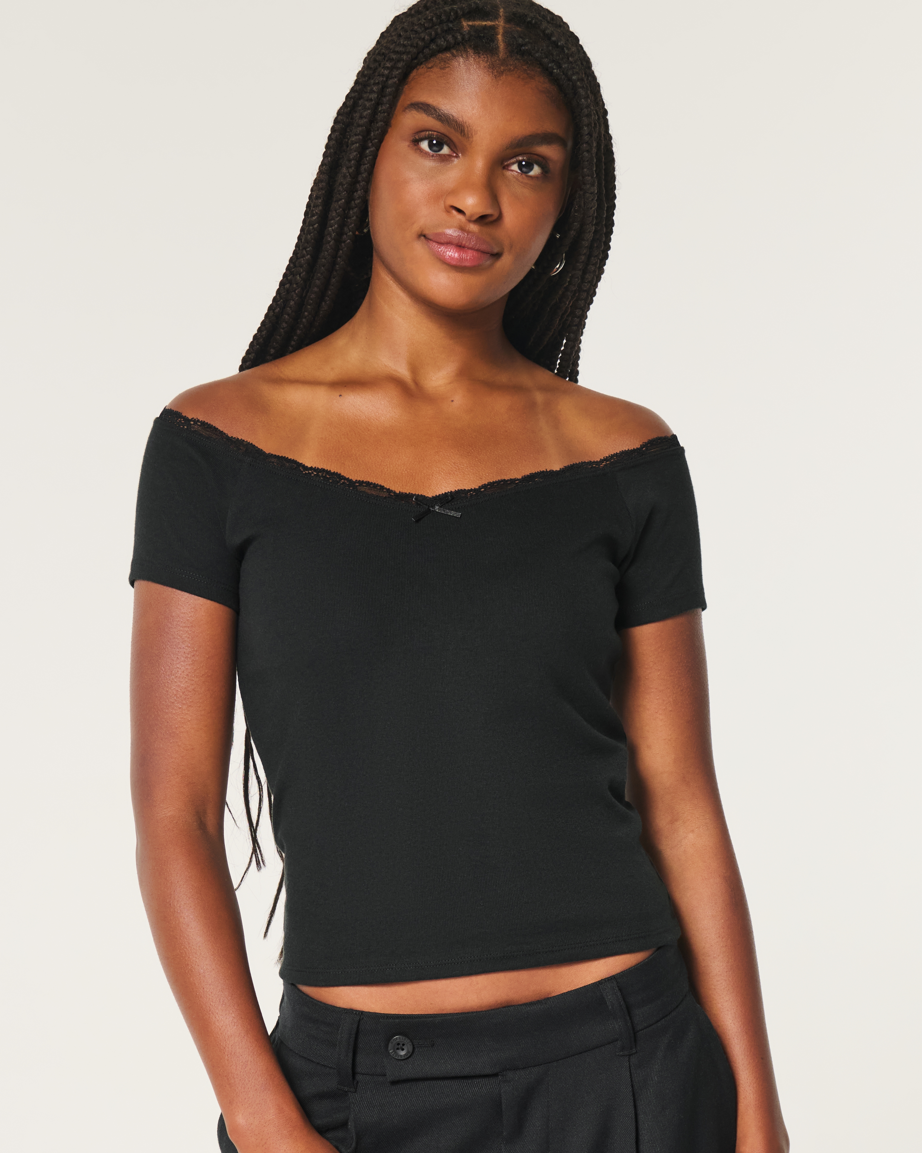 Women s Off the Shoulder Lace Trim Top Women s Clearance HollisterCo