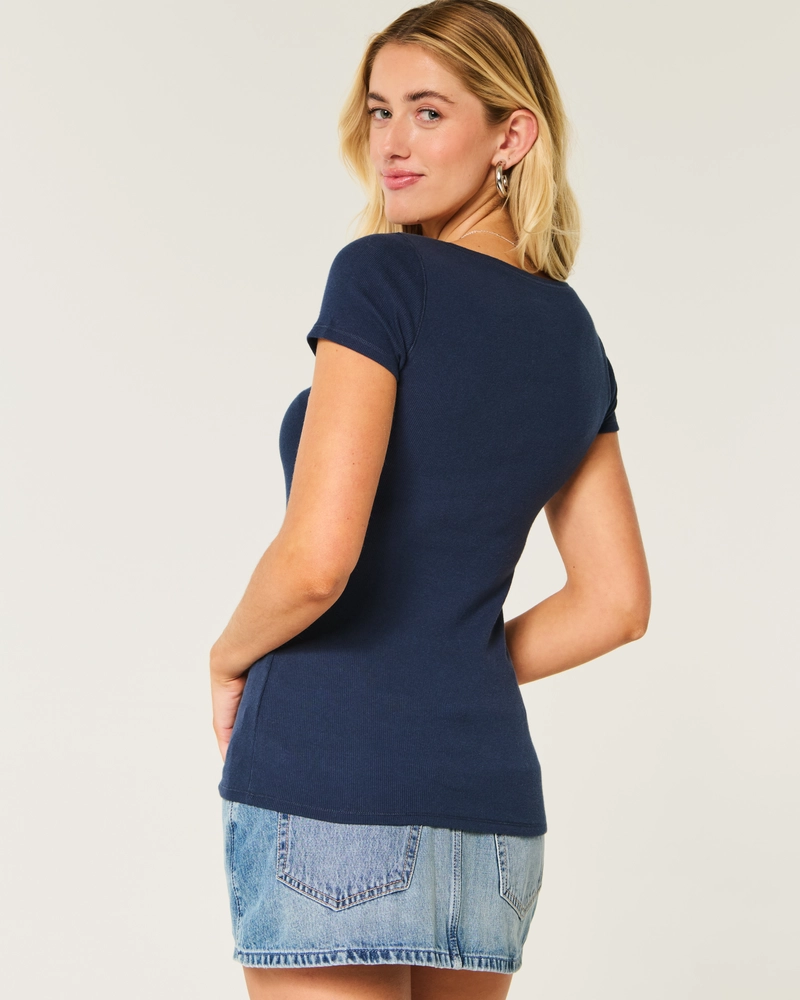 Ribbed Lace Placket Scoop Henley