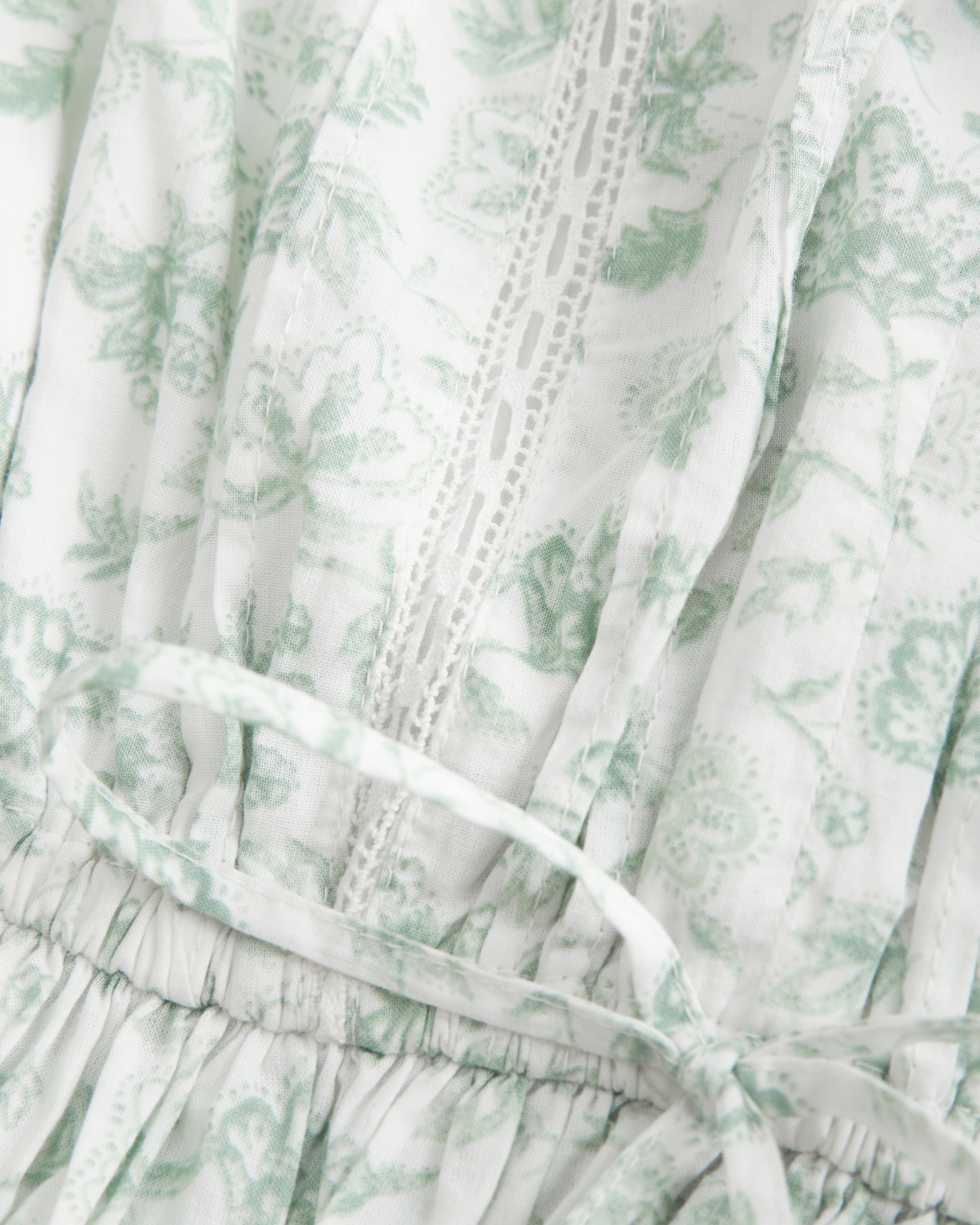 Easy Crop Strapless Lace Inset Tube Top