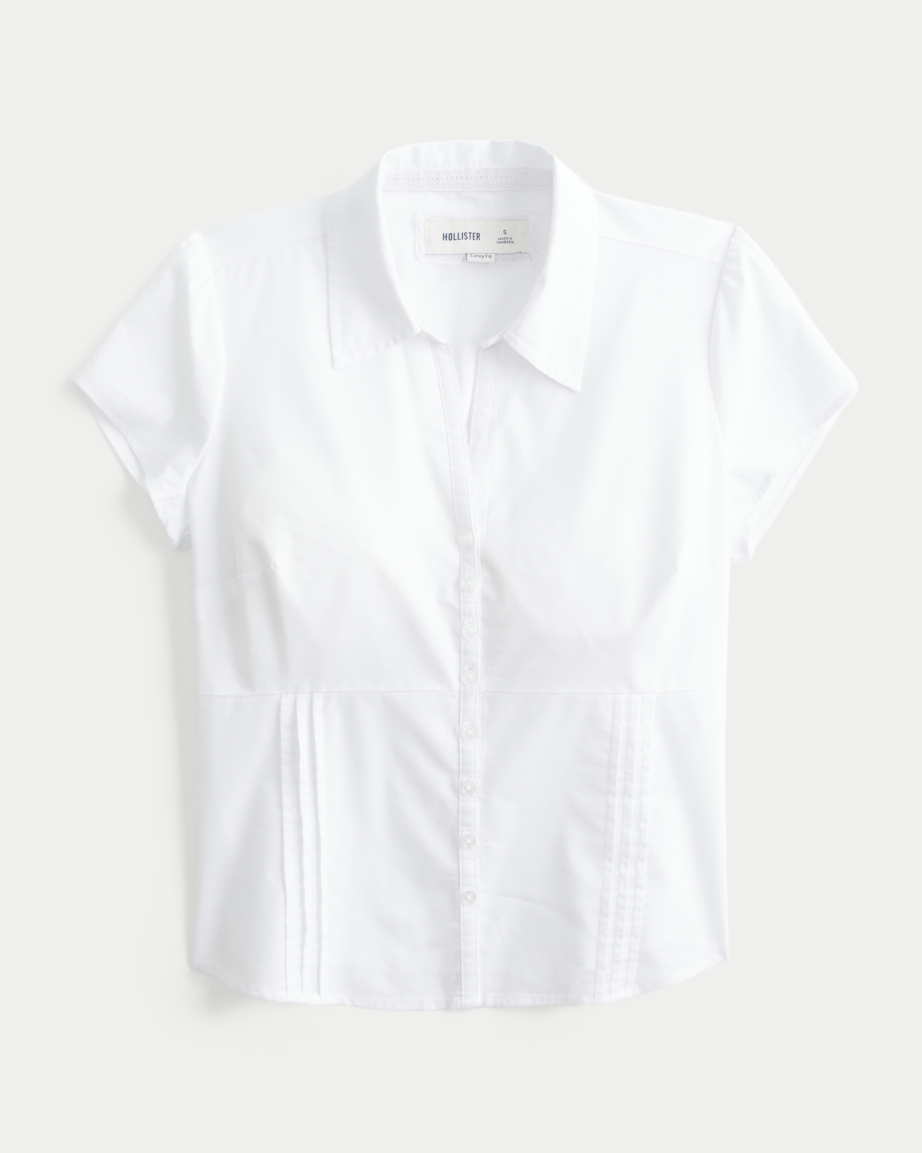 Curvy Short-Sleeve Pleated Shirt
