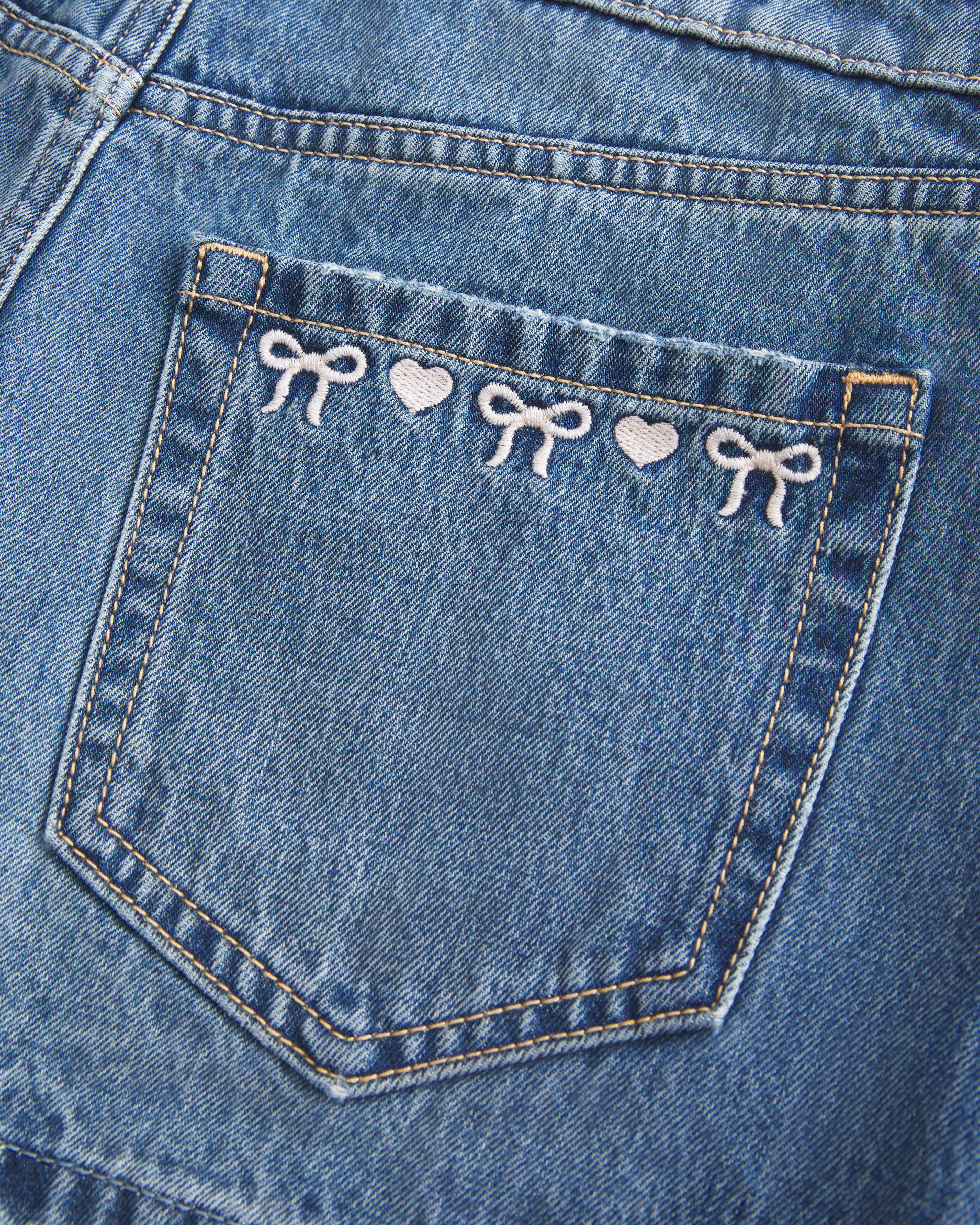 Low-Rise Embroidered Bow Denim Mini Skort