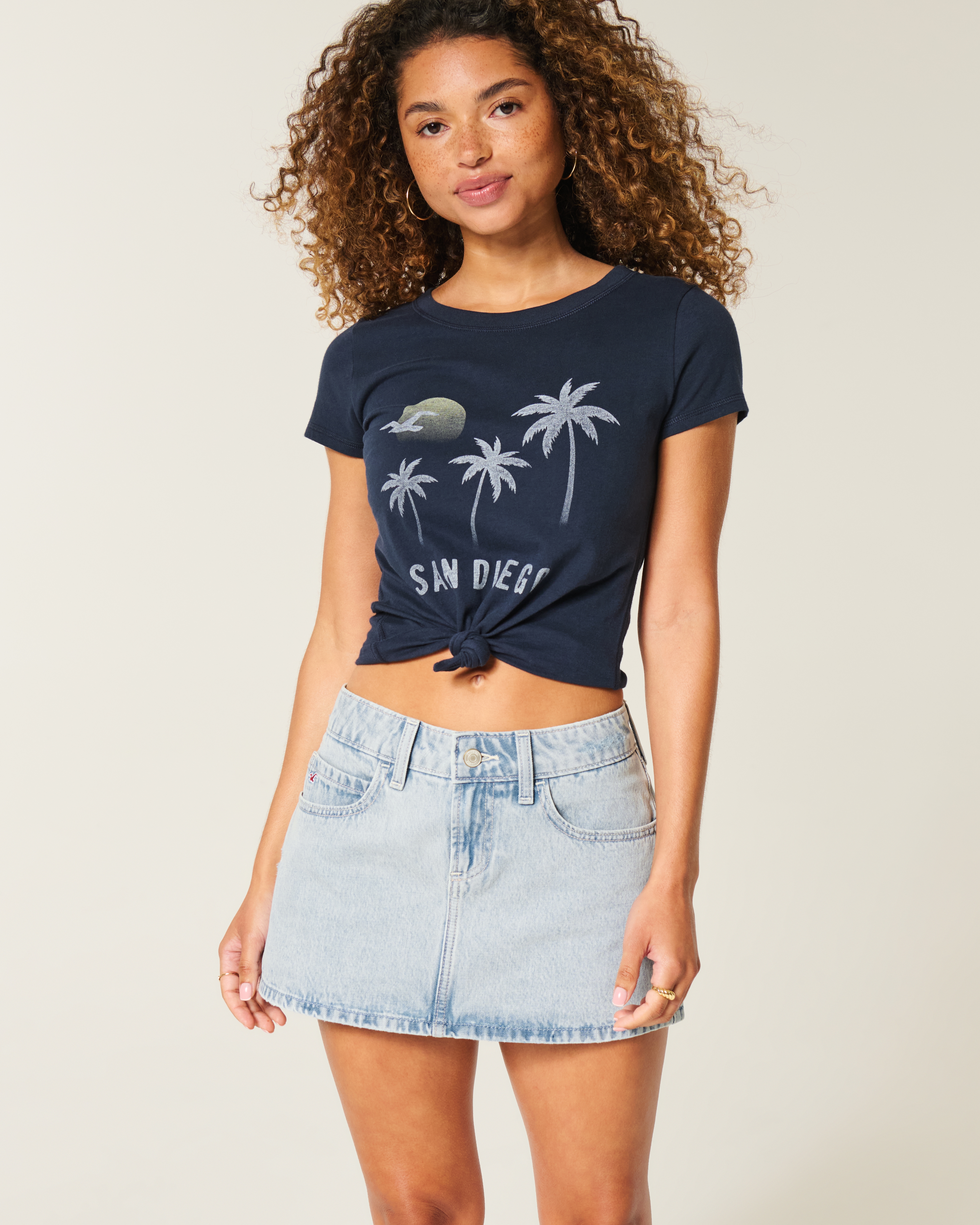 Low-Rise Light Wash Denim Mini Skort