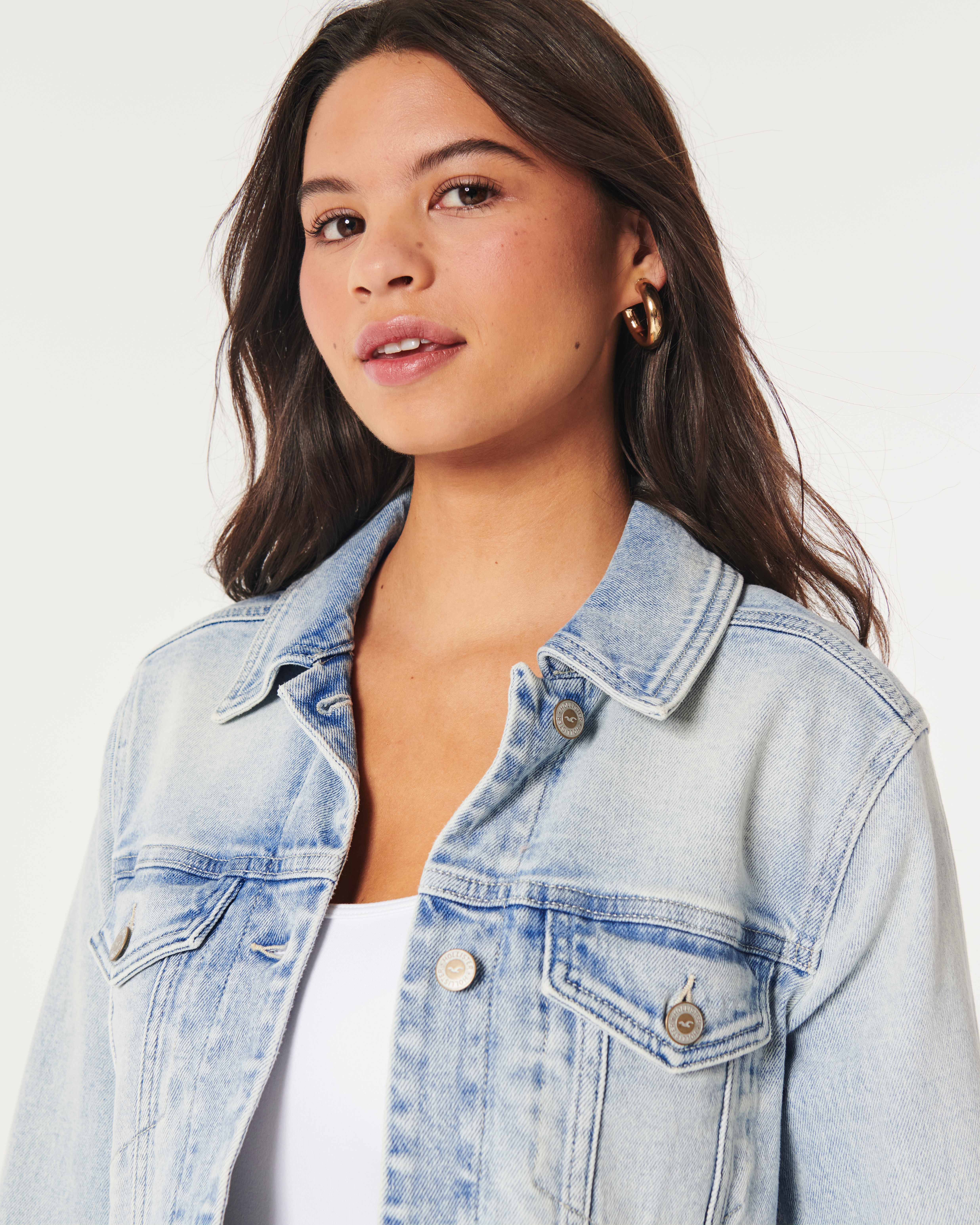 Cropped denim hot sale jacket hollister