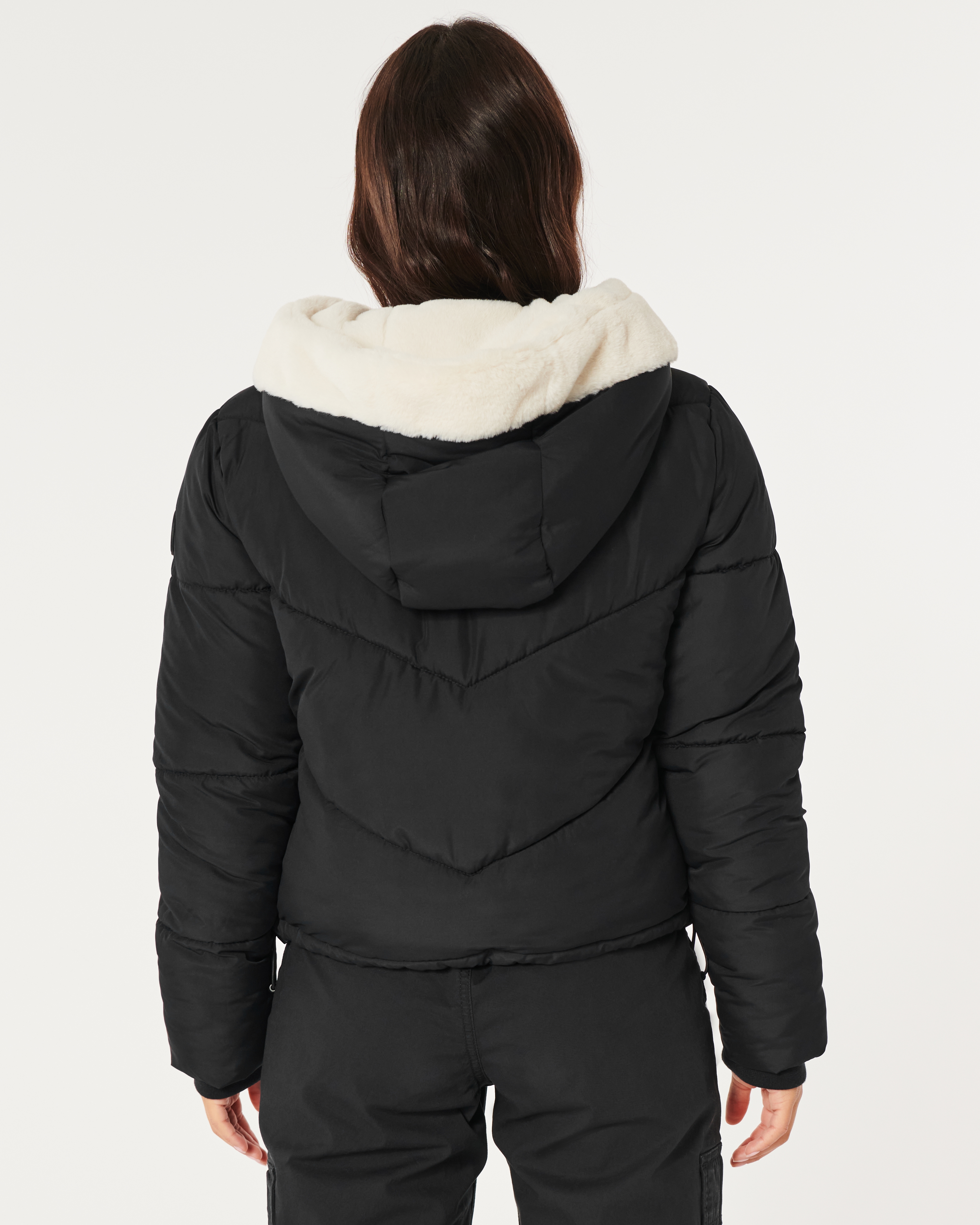 Hollister faux deals fur hoodie