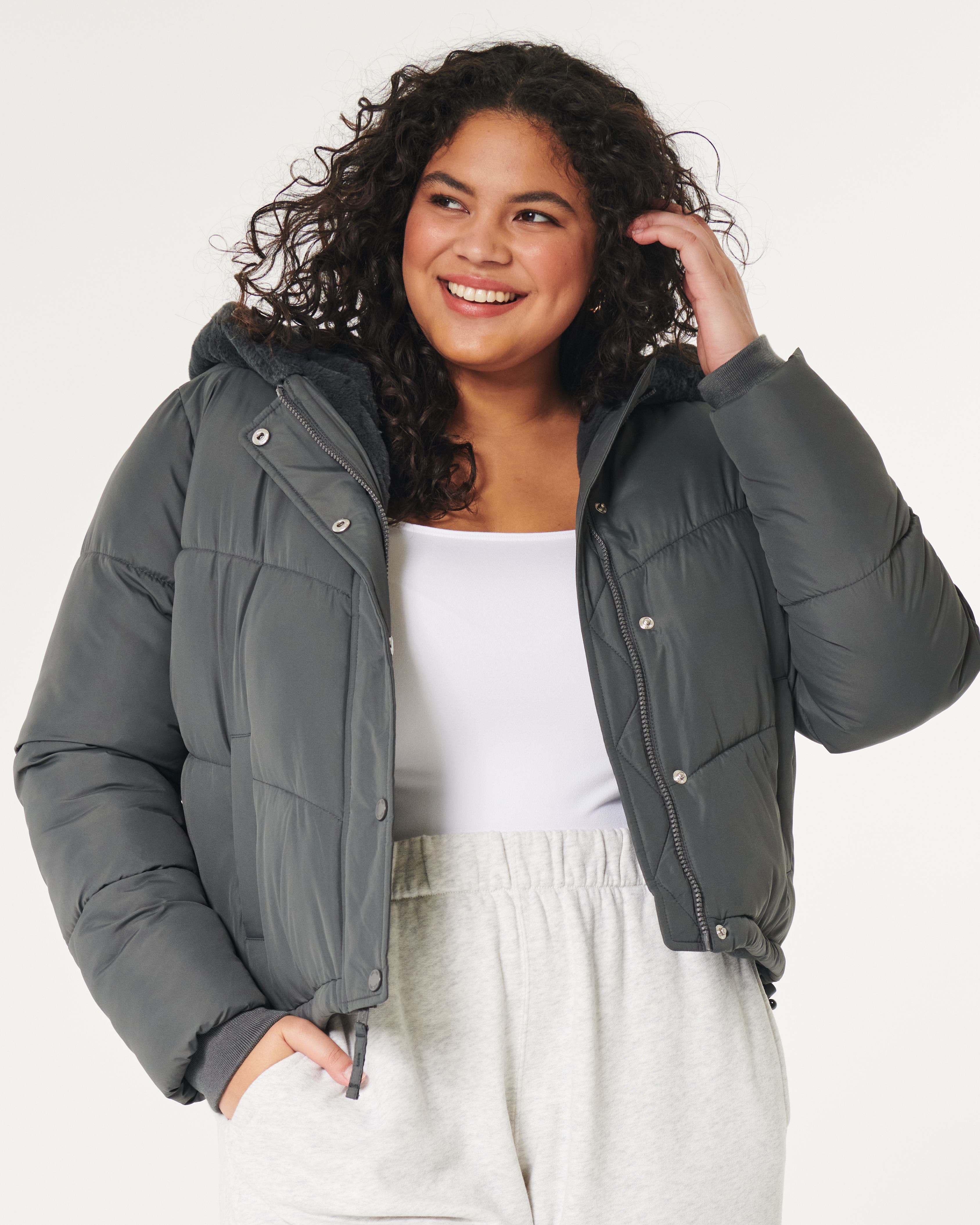 Hollister hooded puffer clearance jacket