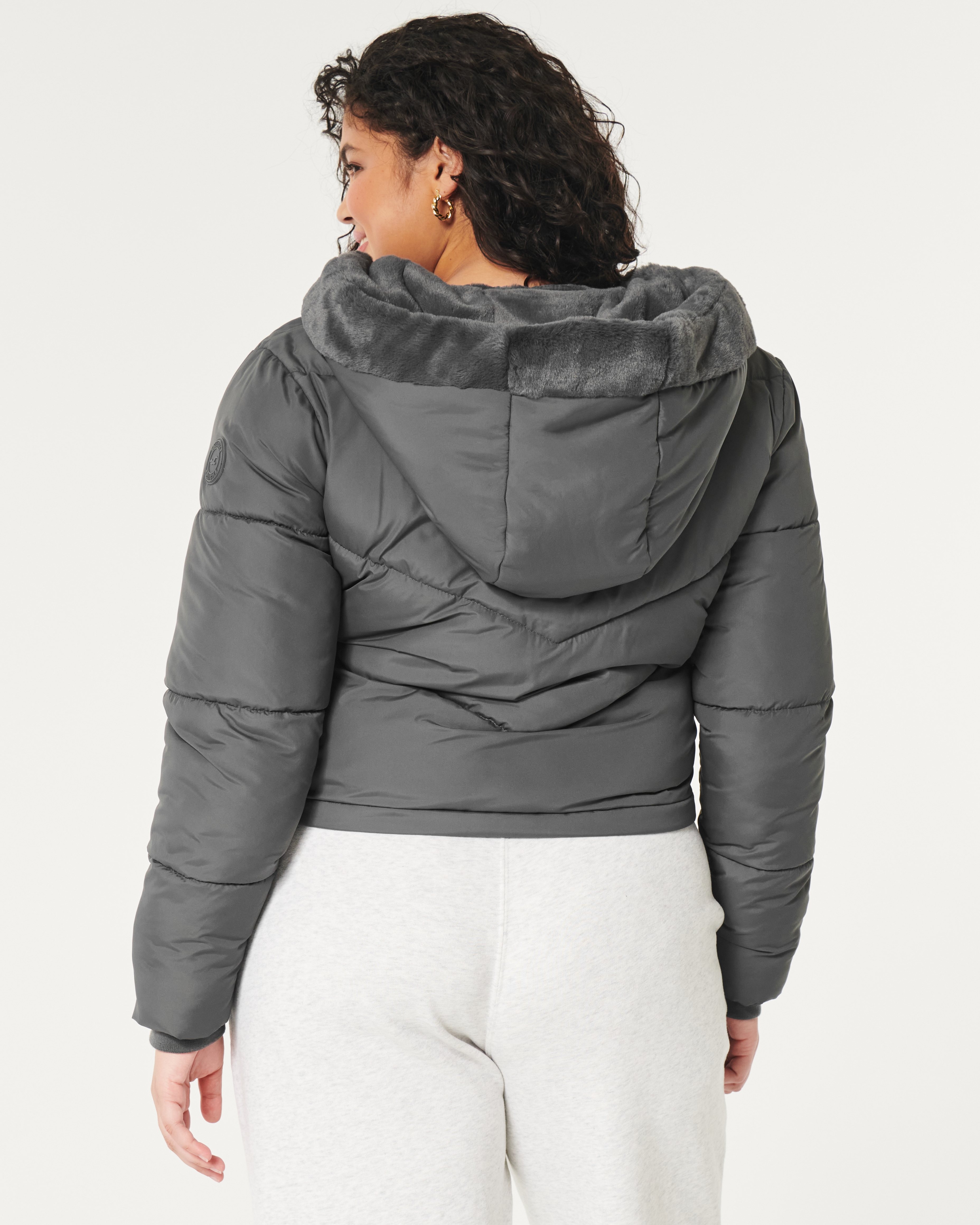 Hollister puffer outlet jacket review