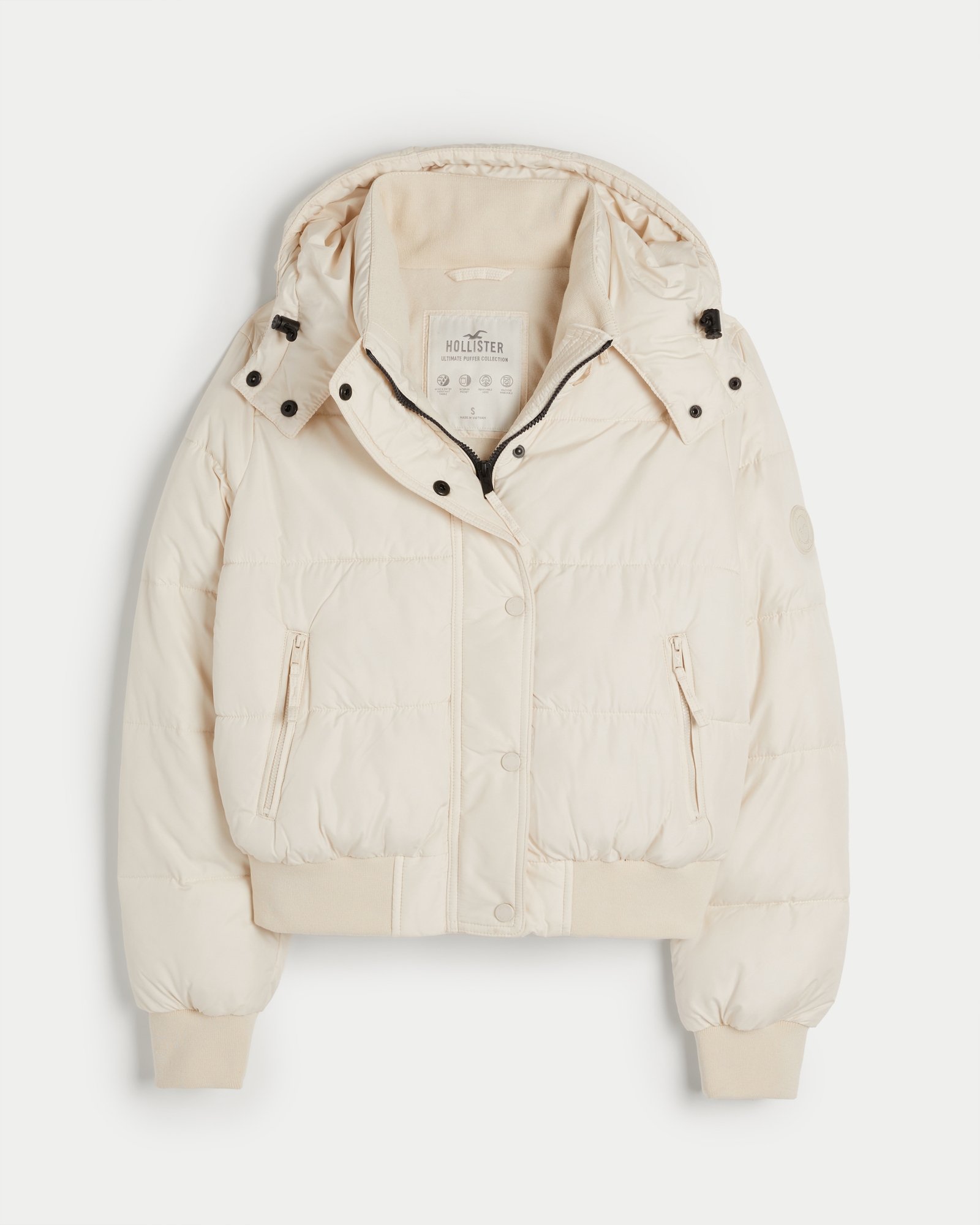 Hollister White Puffer Jacket Size M - $11 (86% Off Retail) - From