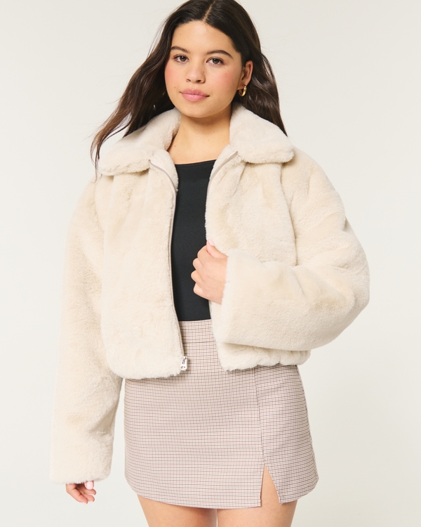 Cozy Faux Fur Jacket, Cream