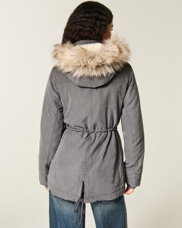 Hollister フェイクファーラインドパーカー 新品未使用 ウィメンズ フェイクファーラインドパーカー | ウィメンズ ジャケット