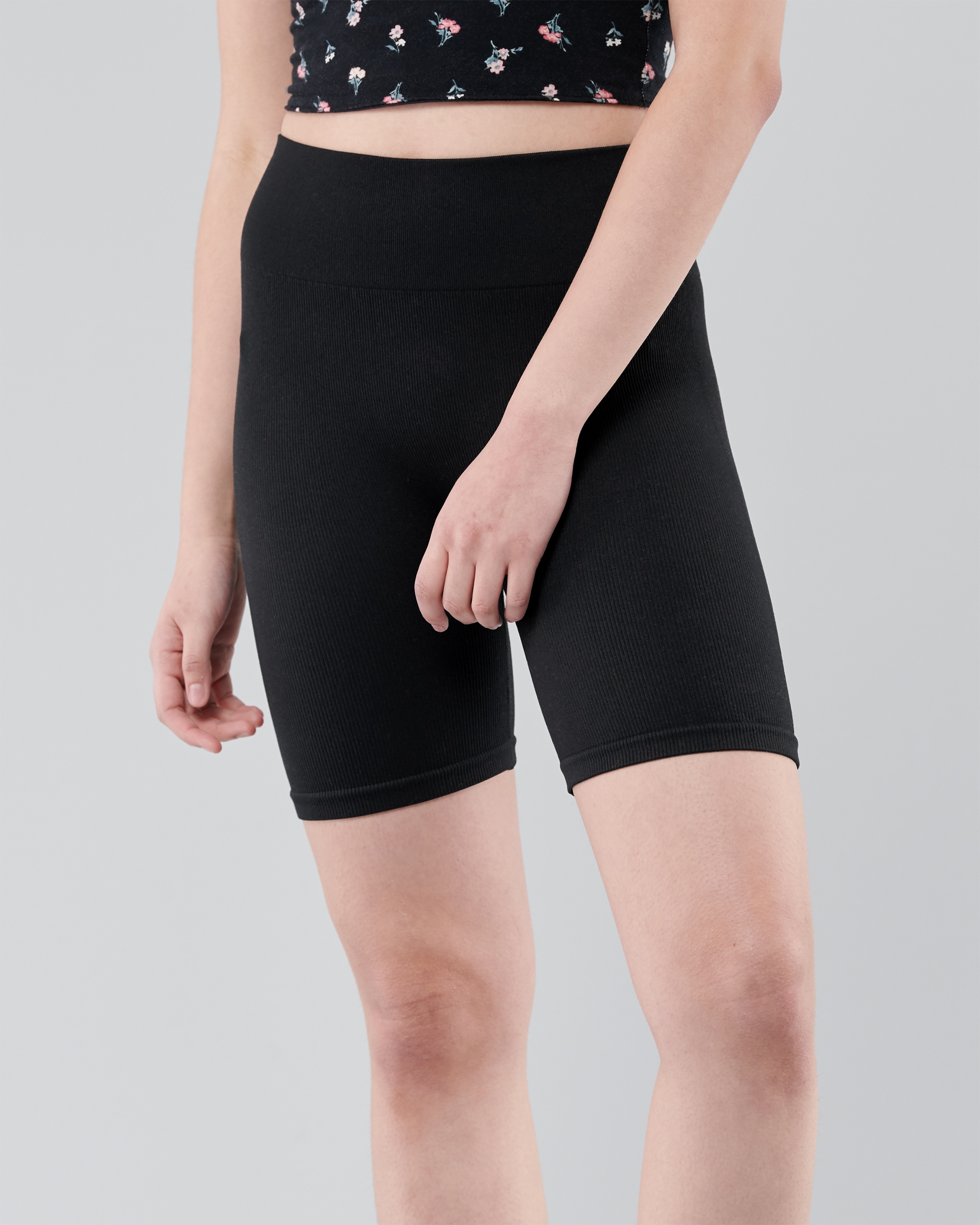 hollister sherpa shorts