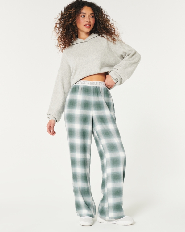 Shop Hollister Joggers for Women up to 50% Off