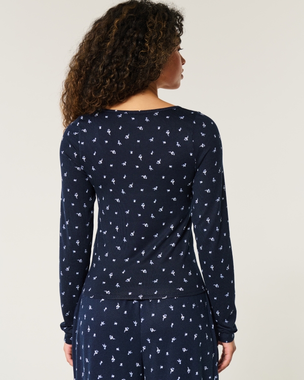 Cozy Floral Pattern Pajama Top, Navy Blue Pattern view 2