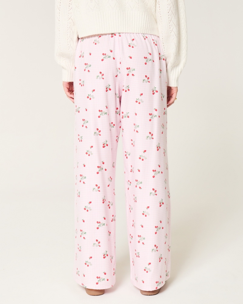 24/7 Baggy Flannel Pajama Pants