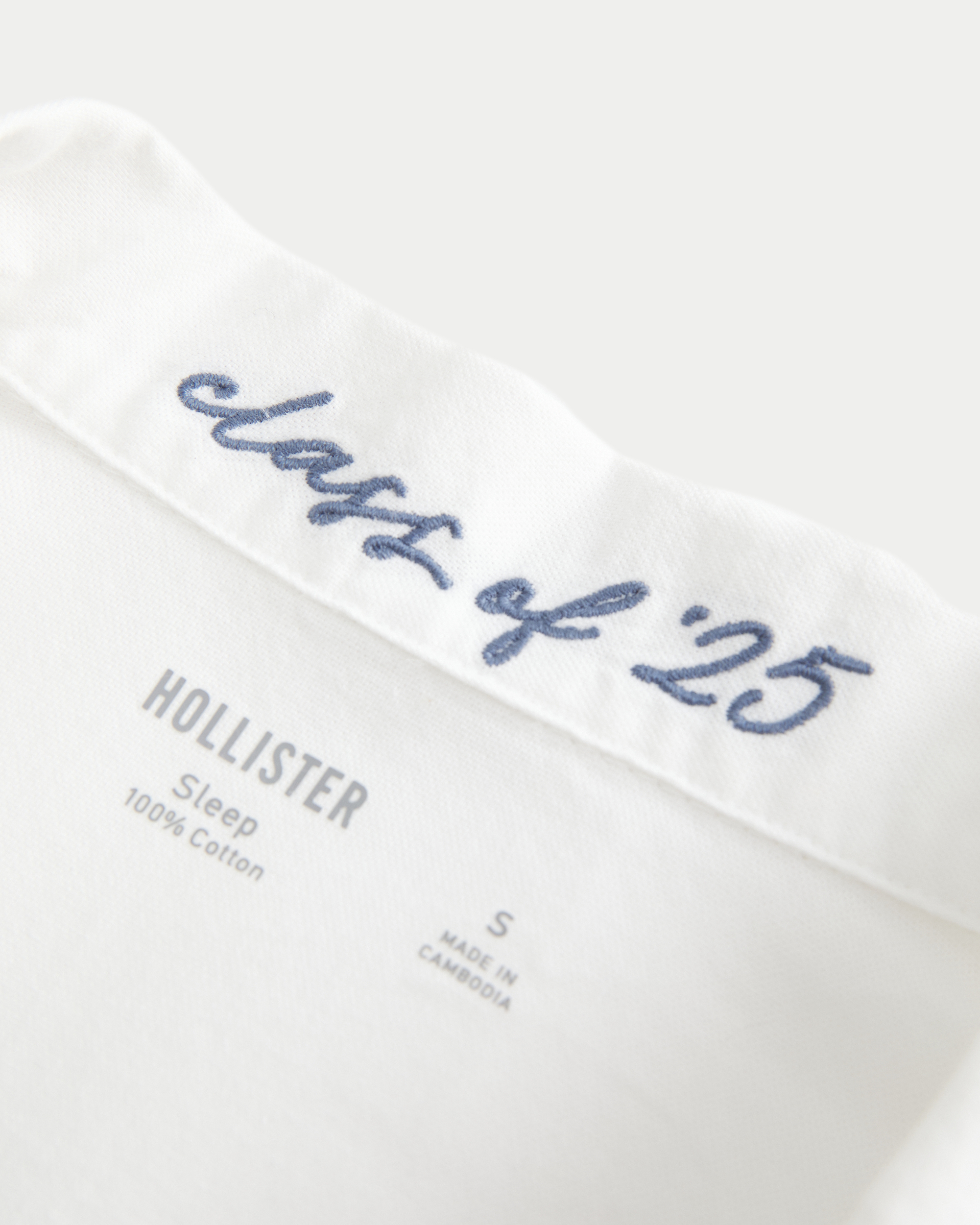 Short-Sleeve Grad Bear Sleep Shirt