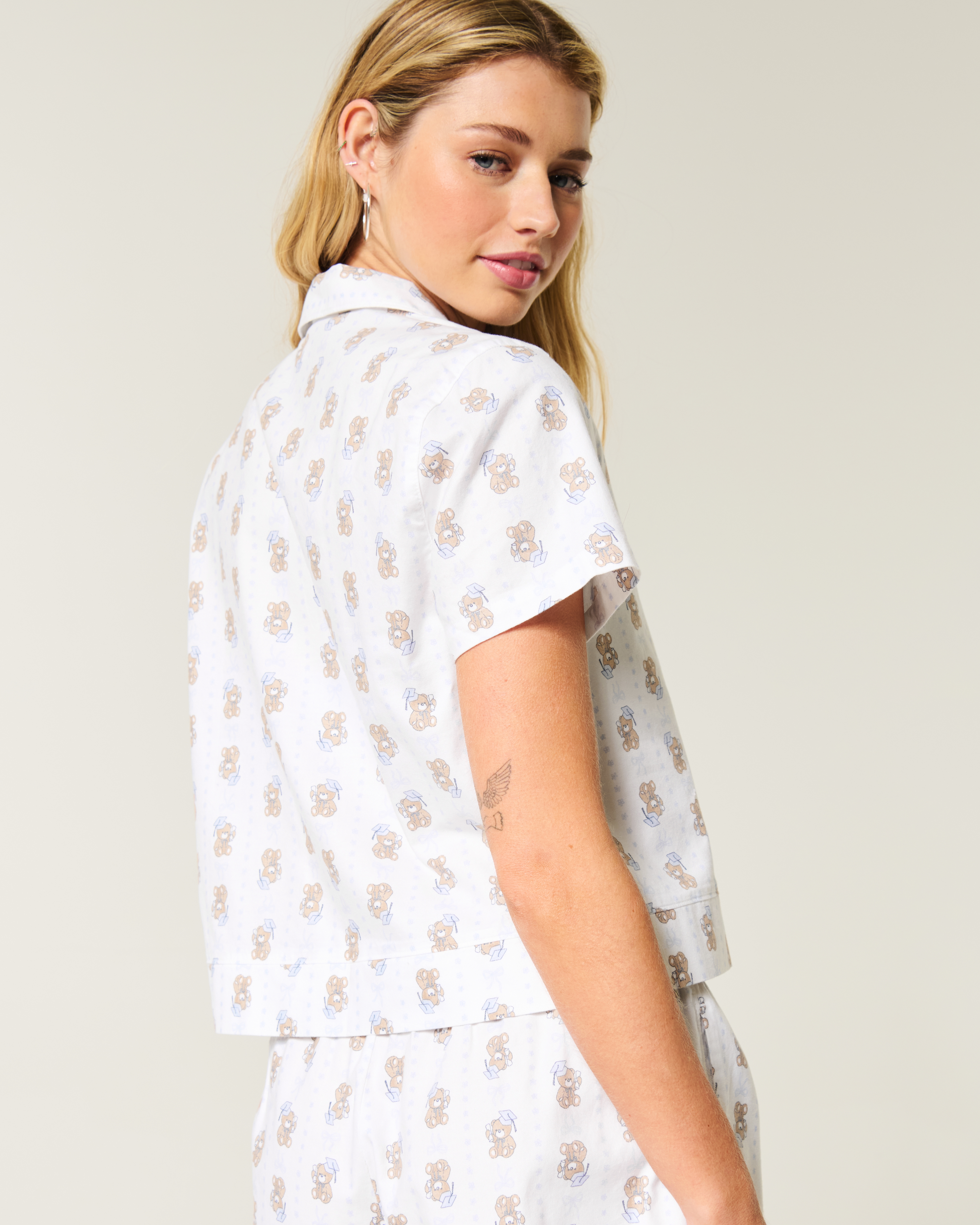 Short-Sleeve Grad Bear Sleep Shirt