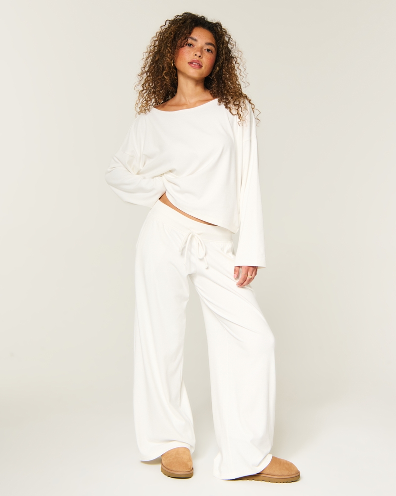 Hollister Comfy Cloud Baggy Pants - white by Hollister