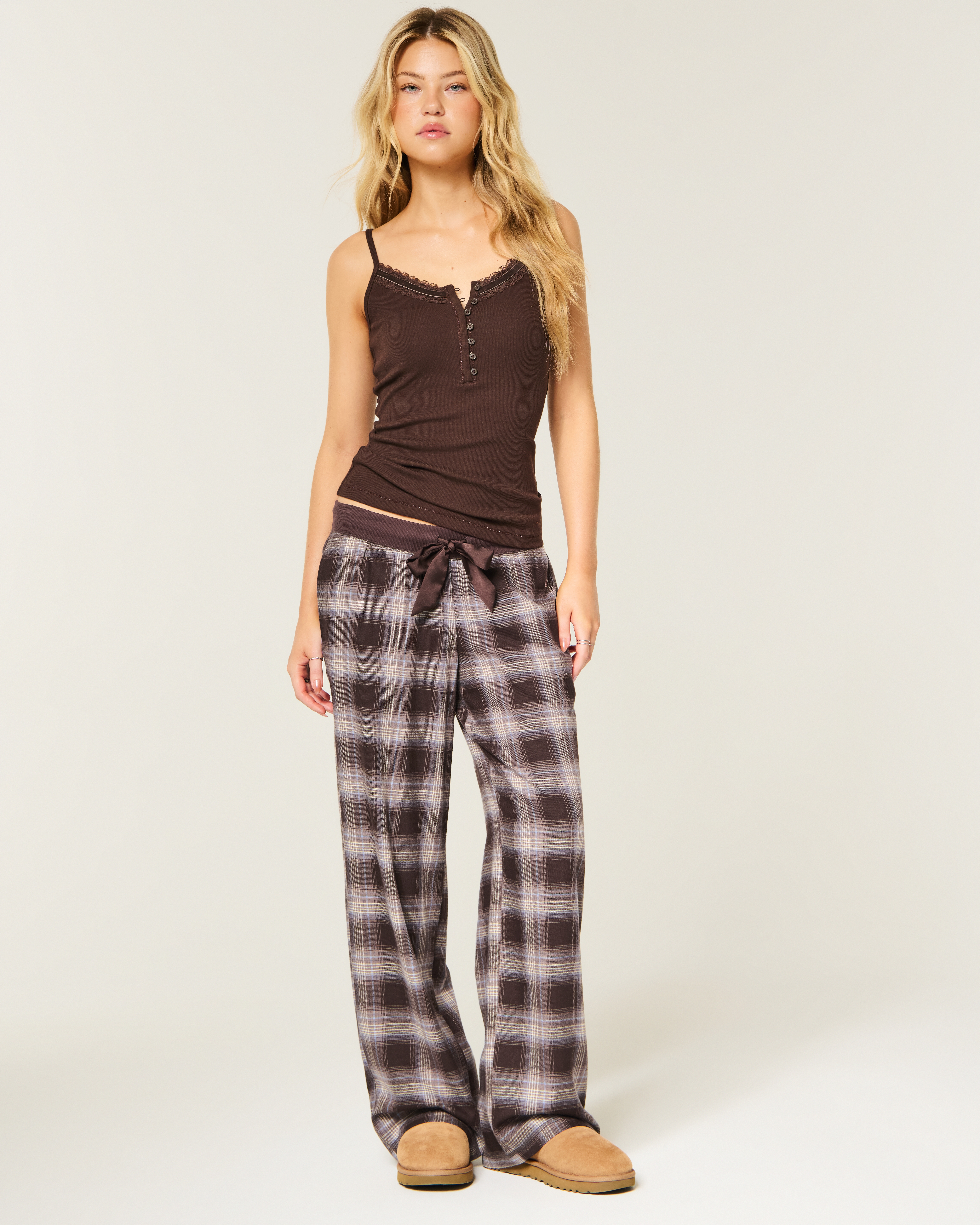 Hollister Remi Flannel Wide-Leg Pants