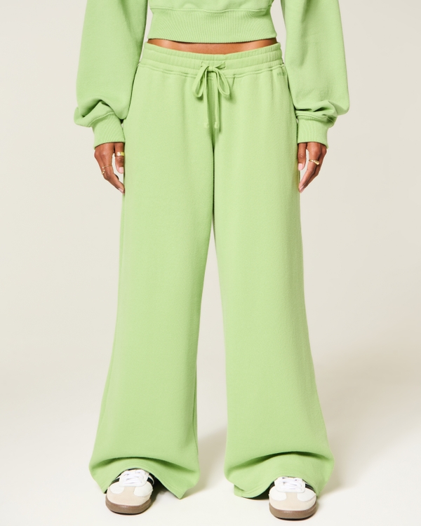 Hollister Feel Good Low-Rise Baggy Sweatpants, Matcha view 2