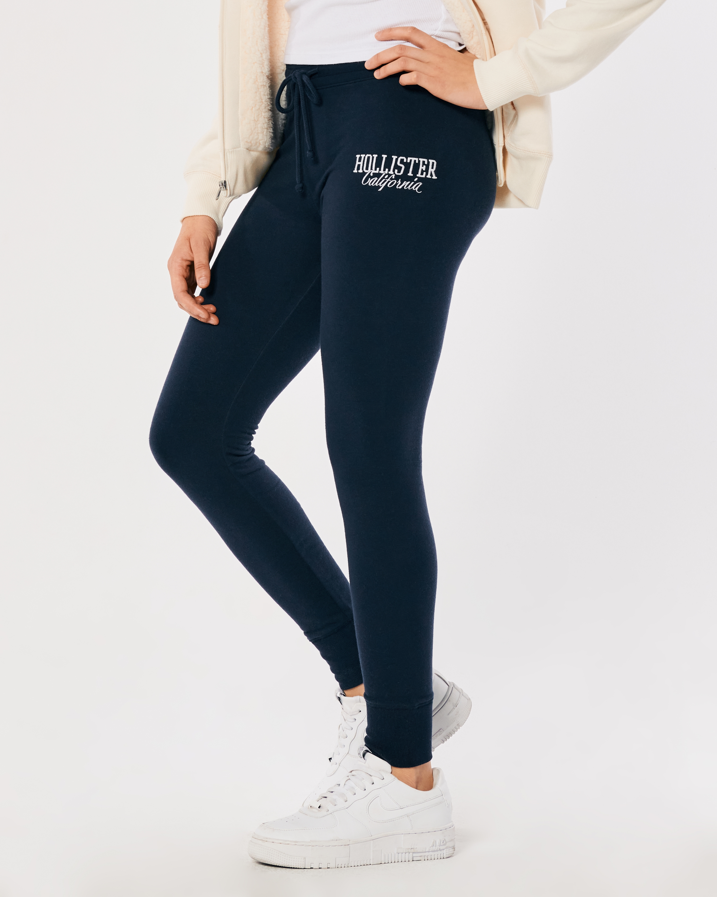 Hollister High-Rise Fleece Leggings  Clothes, Fleece leggings, Hollister  sweatpants