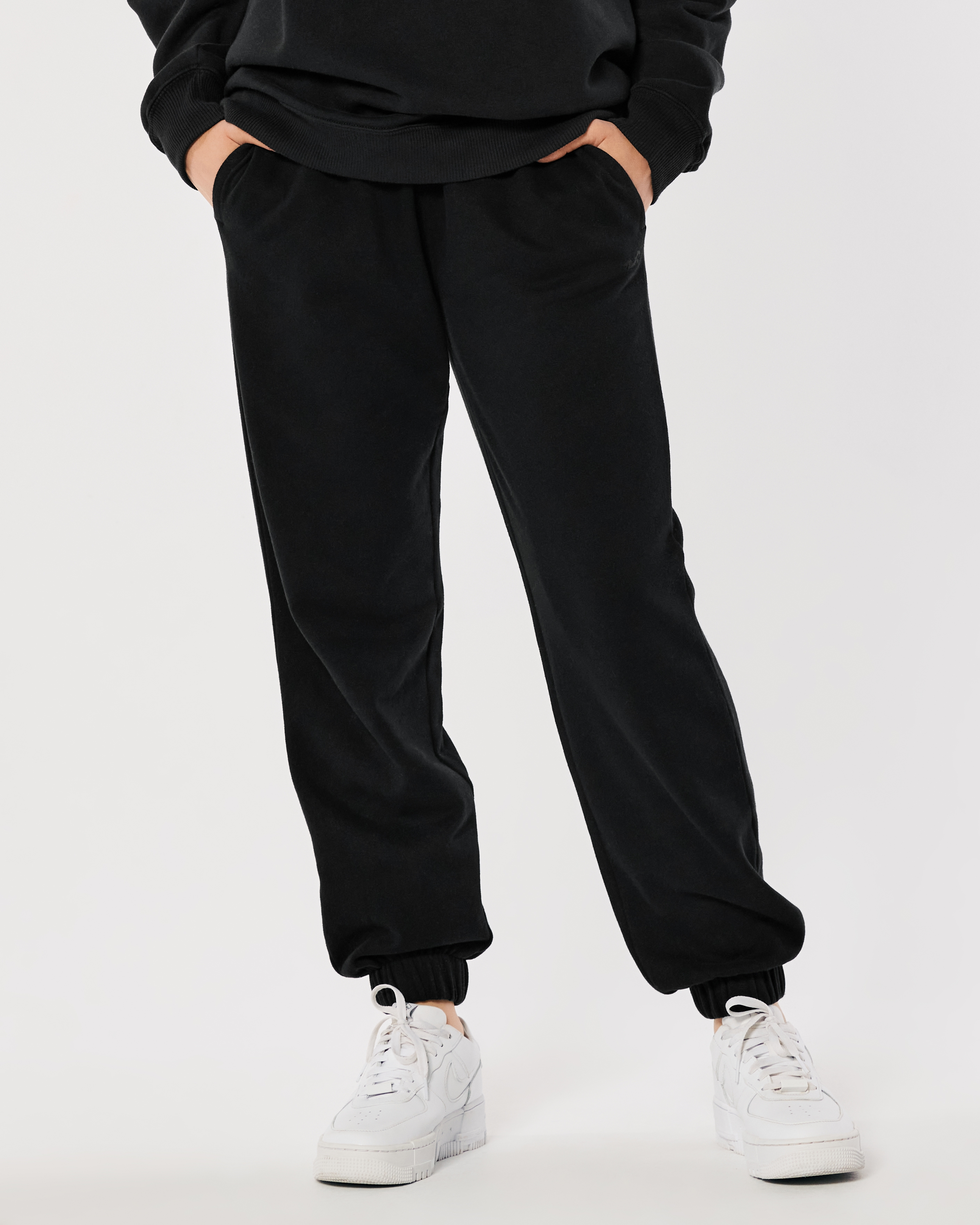 Ultra high rise discount dad joggers hollister