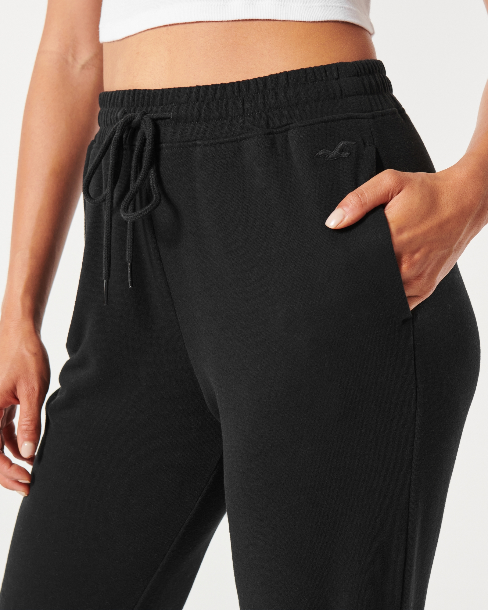 Hollister Women's Black Ultra High Rise Jogger Sweatpants - Size X-Small