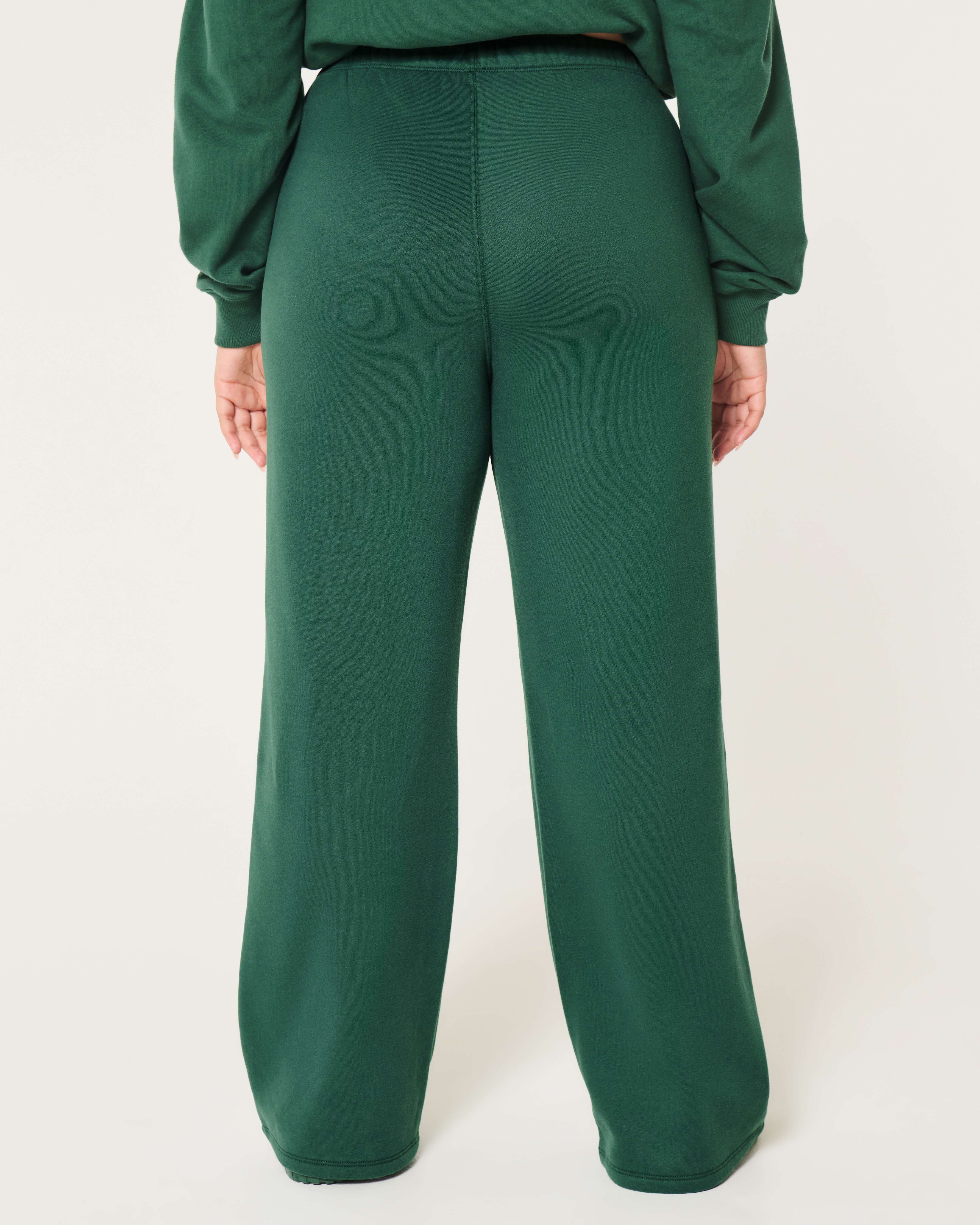 Hollister Feel Good Fleece Wide-Leg Pants