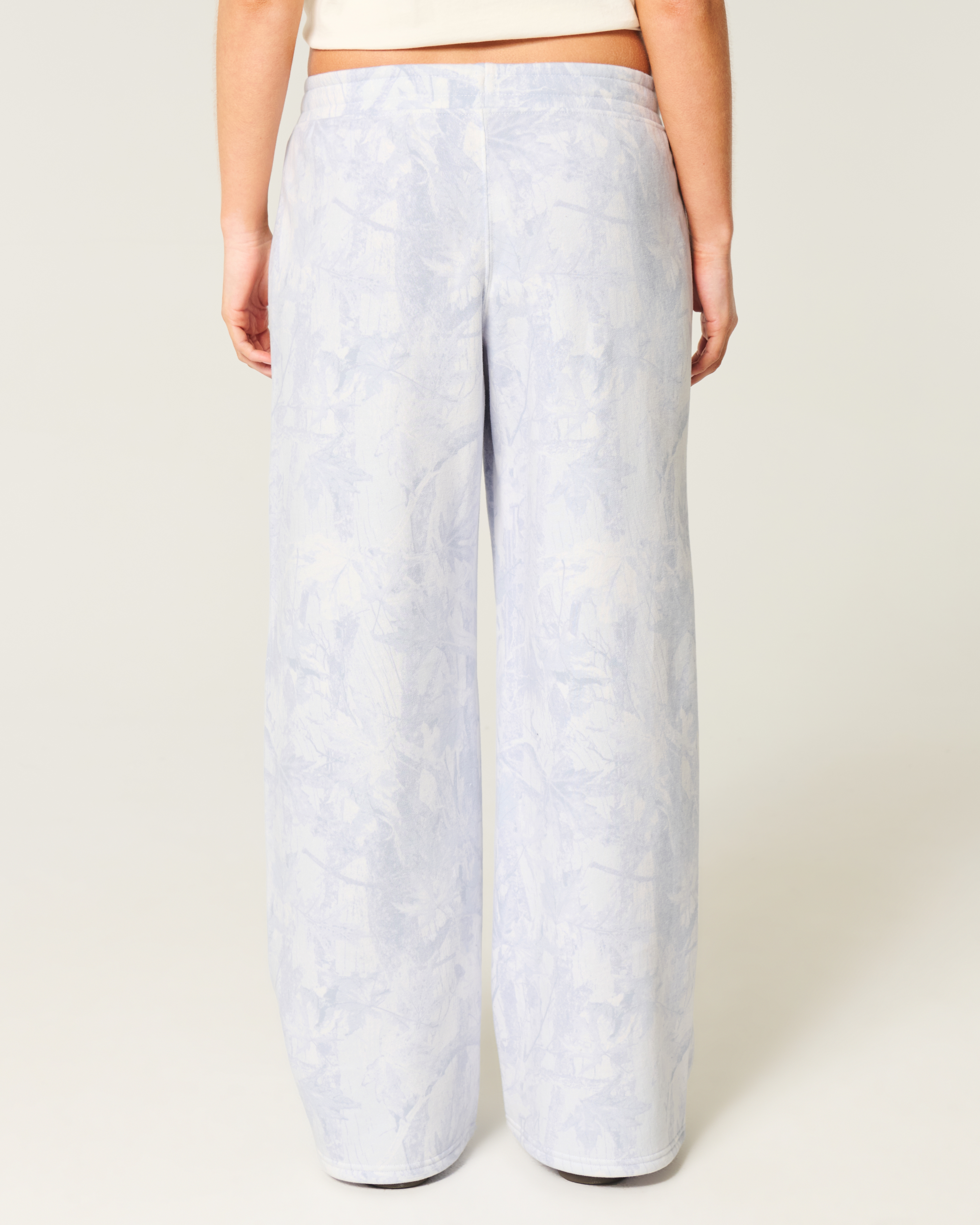 Camo Baggy Sweatpants