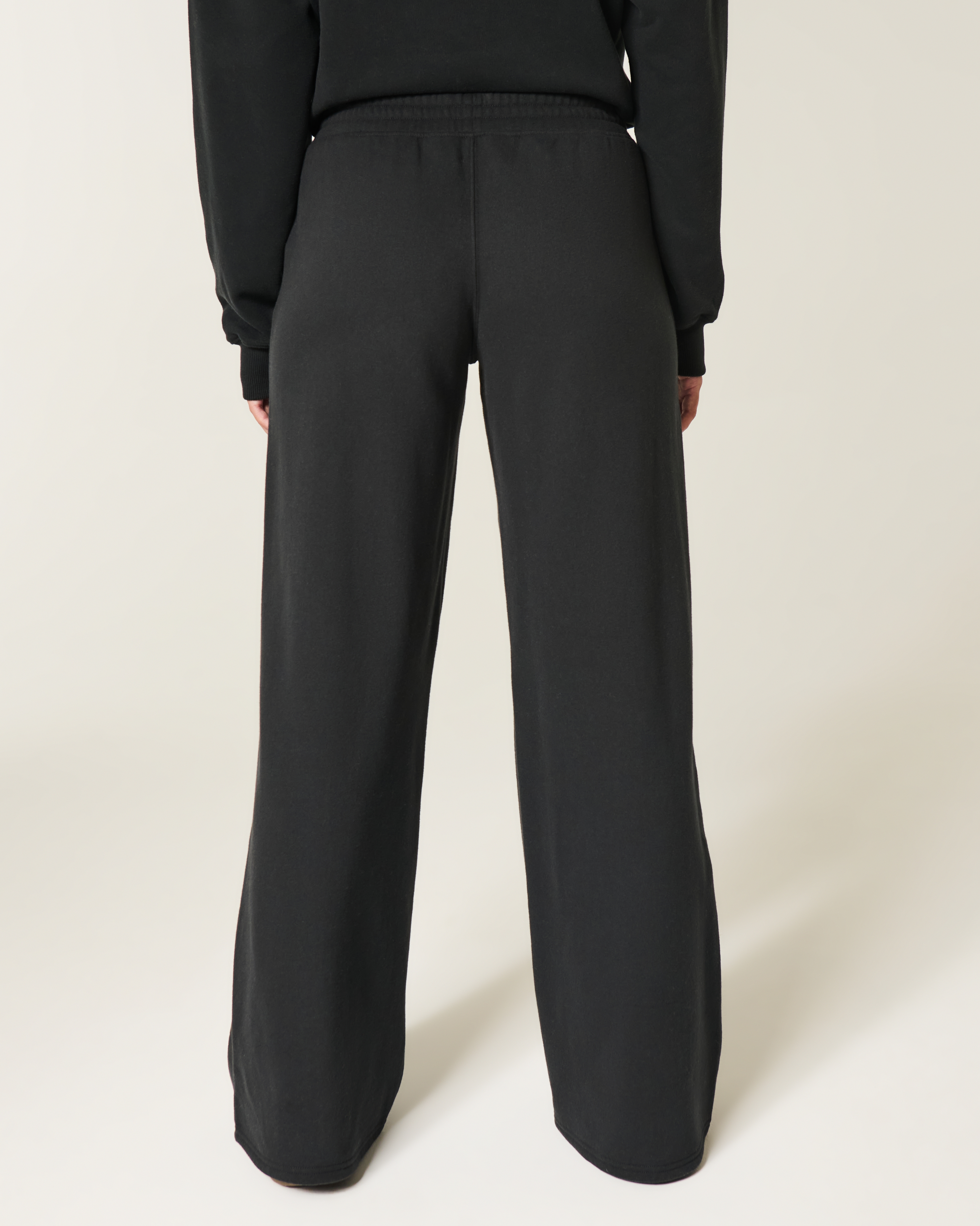 Hollister Baggy Sweatpants In Black