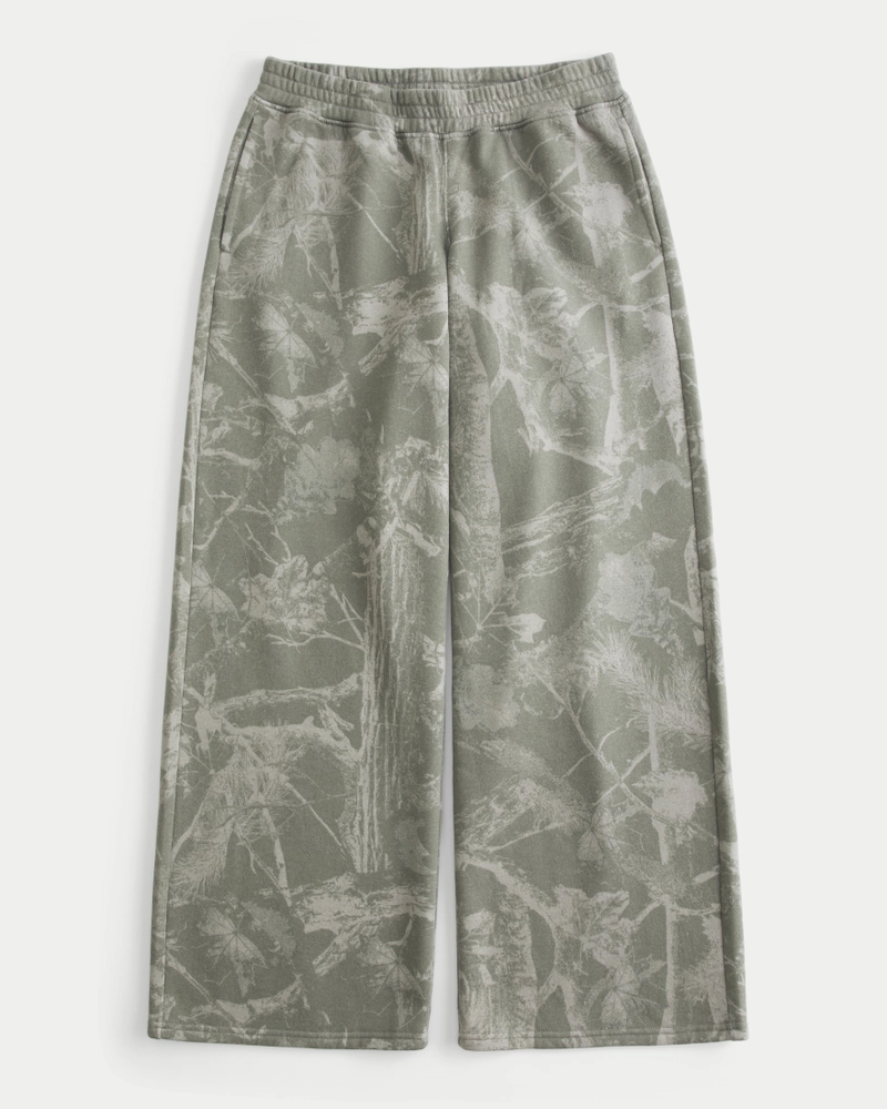 Camo Baggy Sweatpants