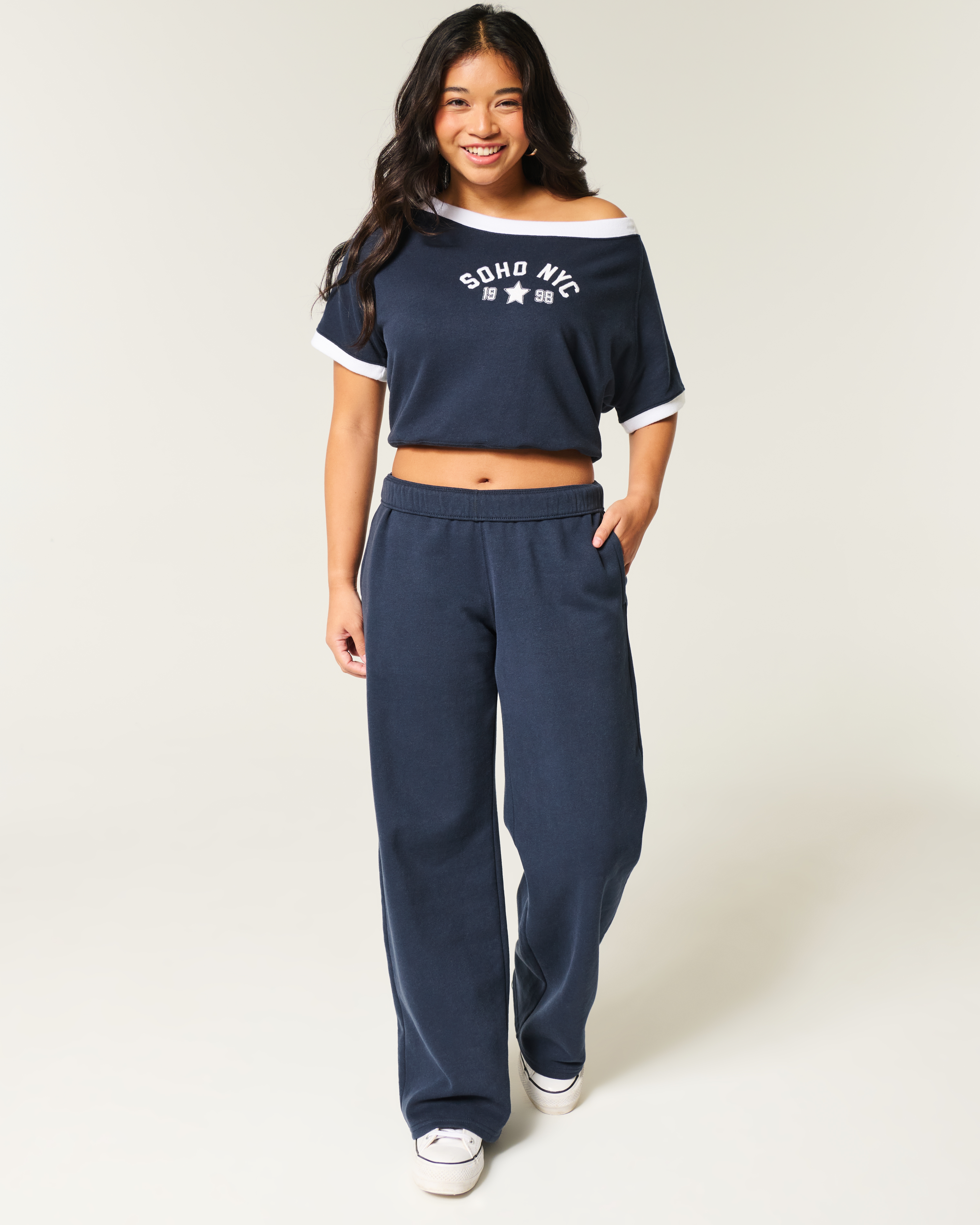 Heart Pocket Wide-Leg Sweatpants