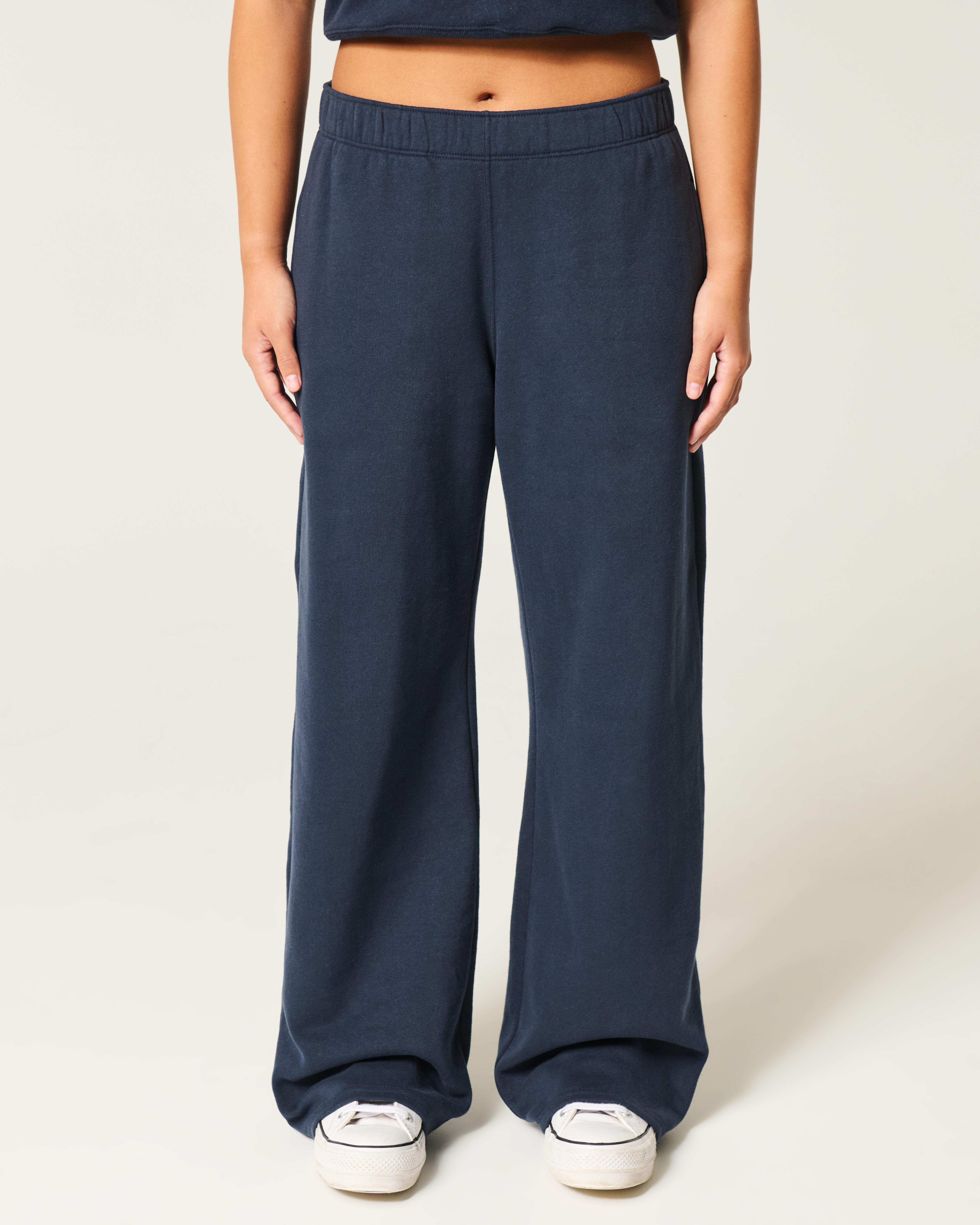 Heart Pocket Wide-Leg Sweatpants