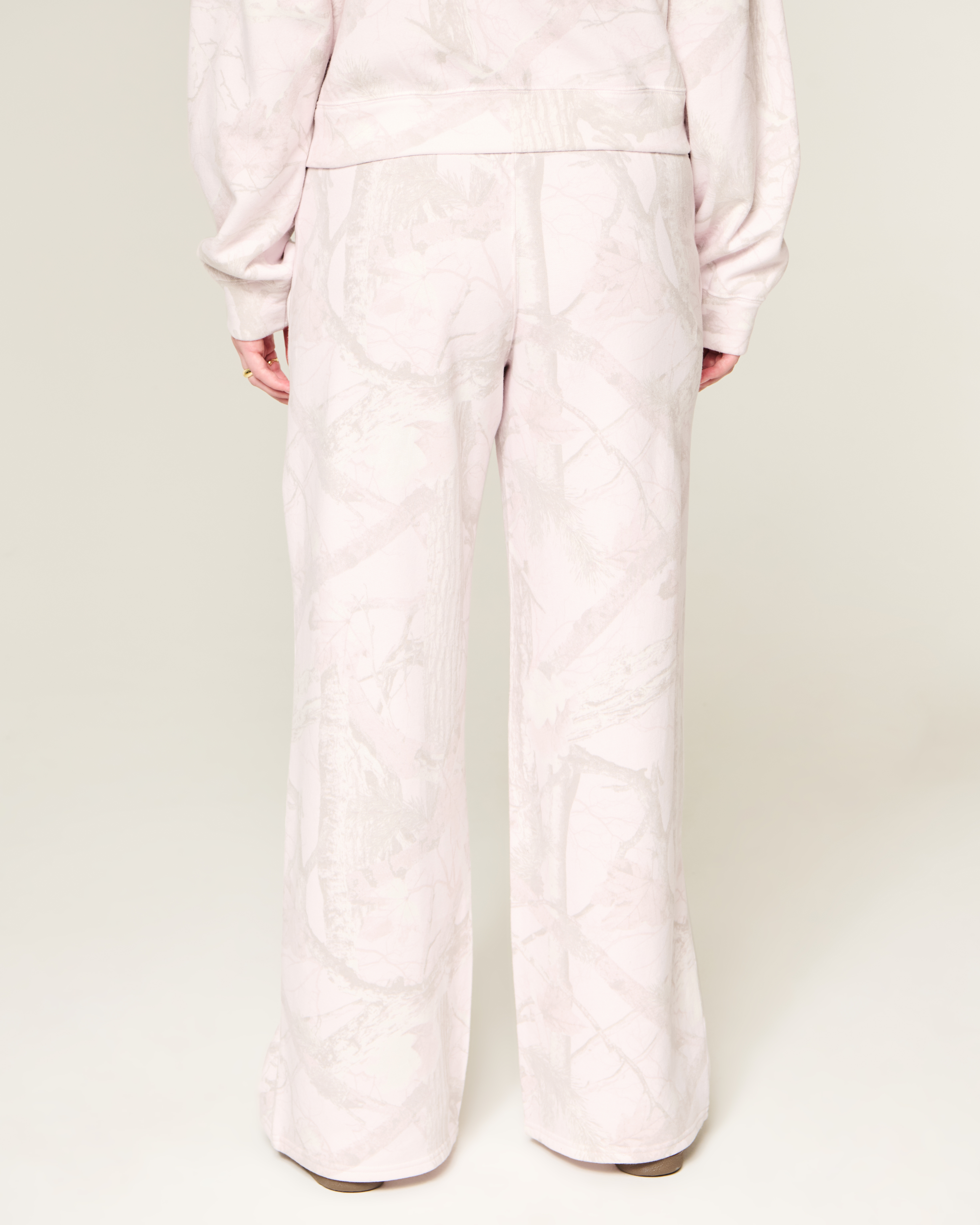 Camo Baggy Sweatpants