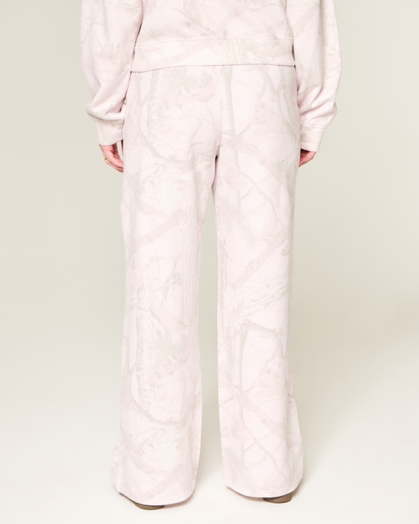 Camo Baggy Sweatpants