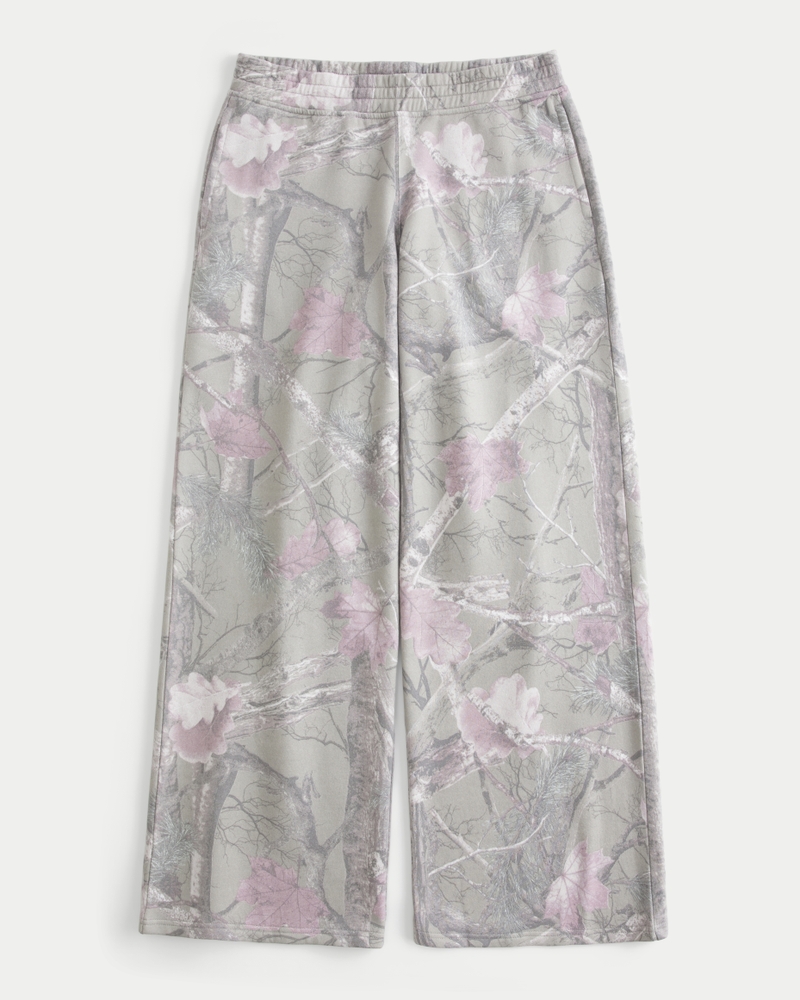 Camo Baggy Sweatpants