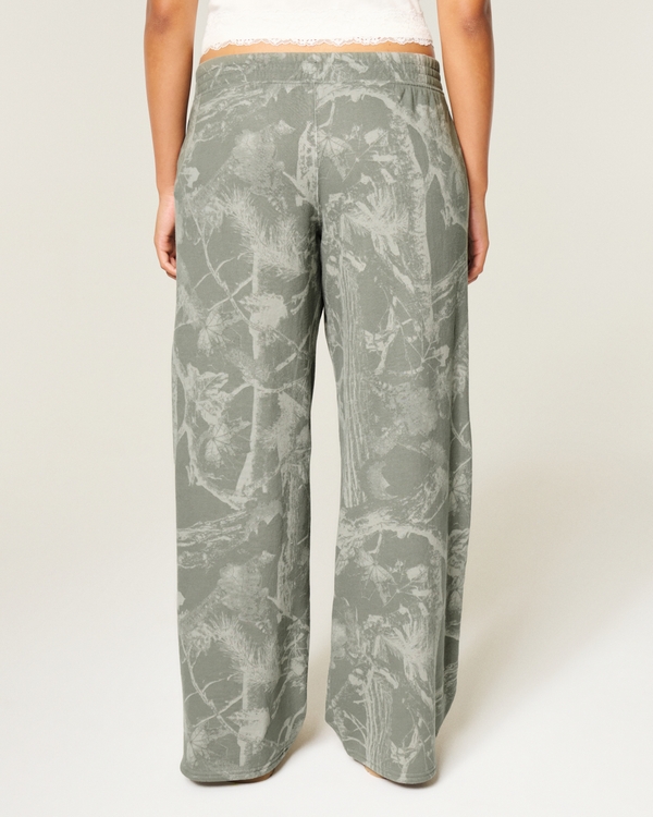 Olive Camo Baggy Sweatpants