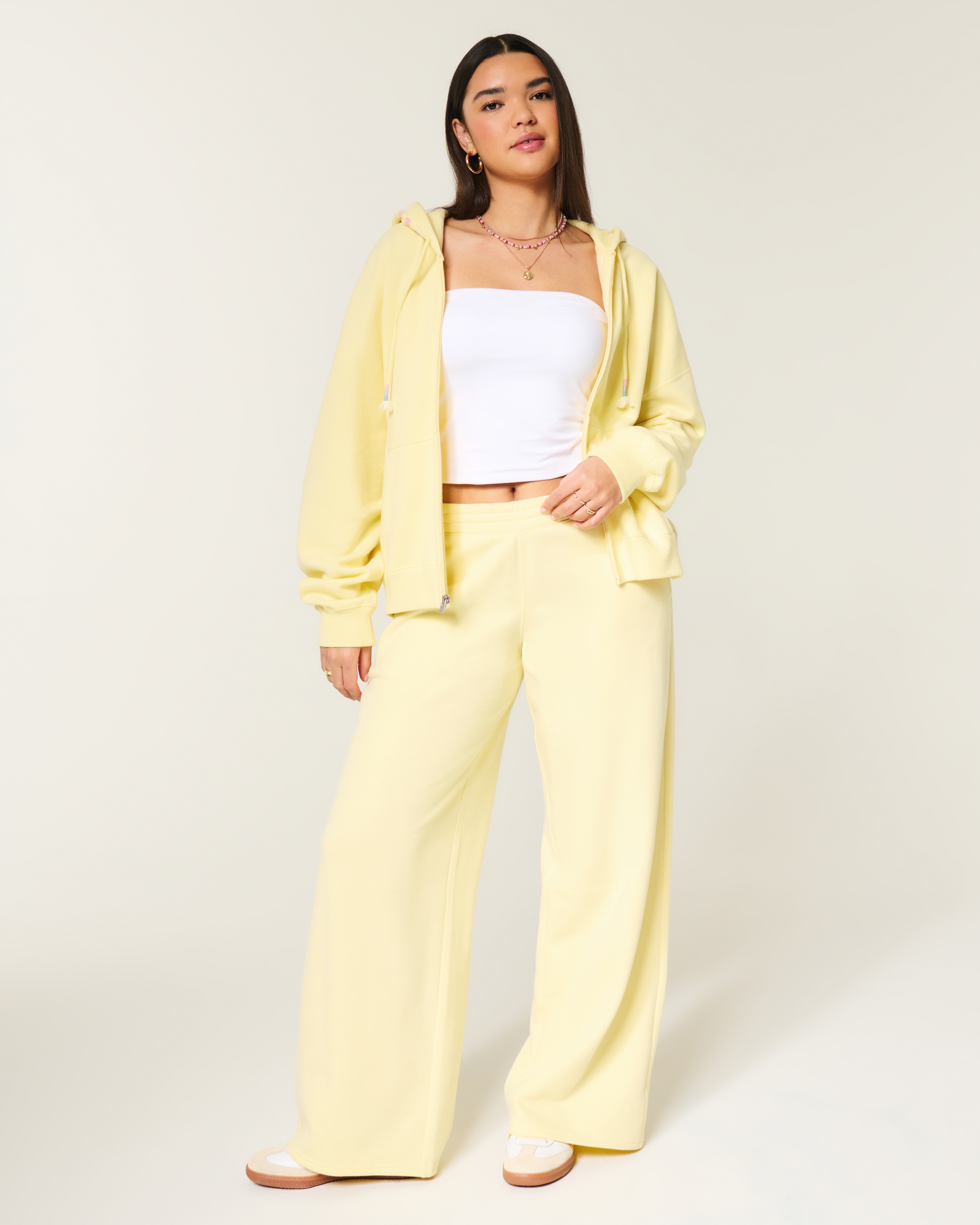 Hollister Feel Good Baggy Sweatpants