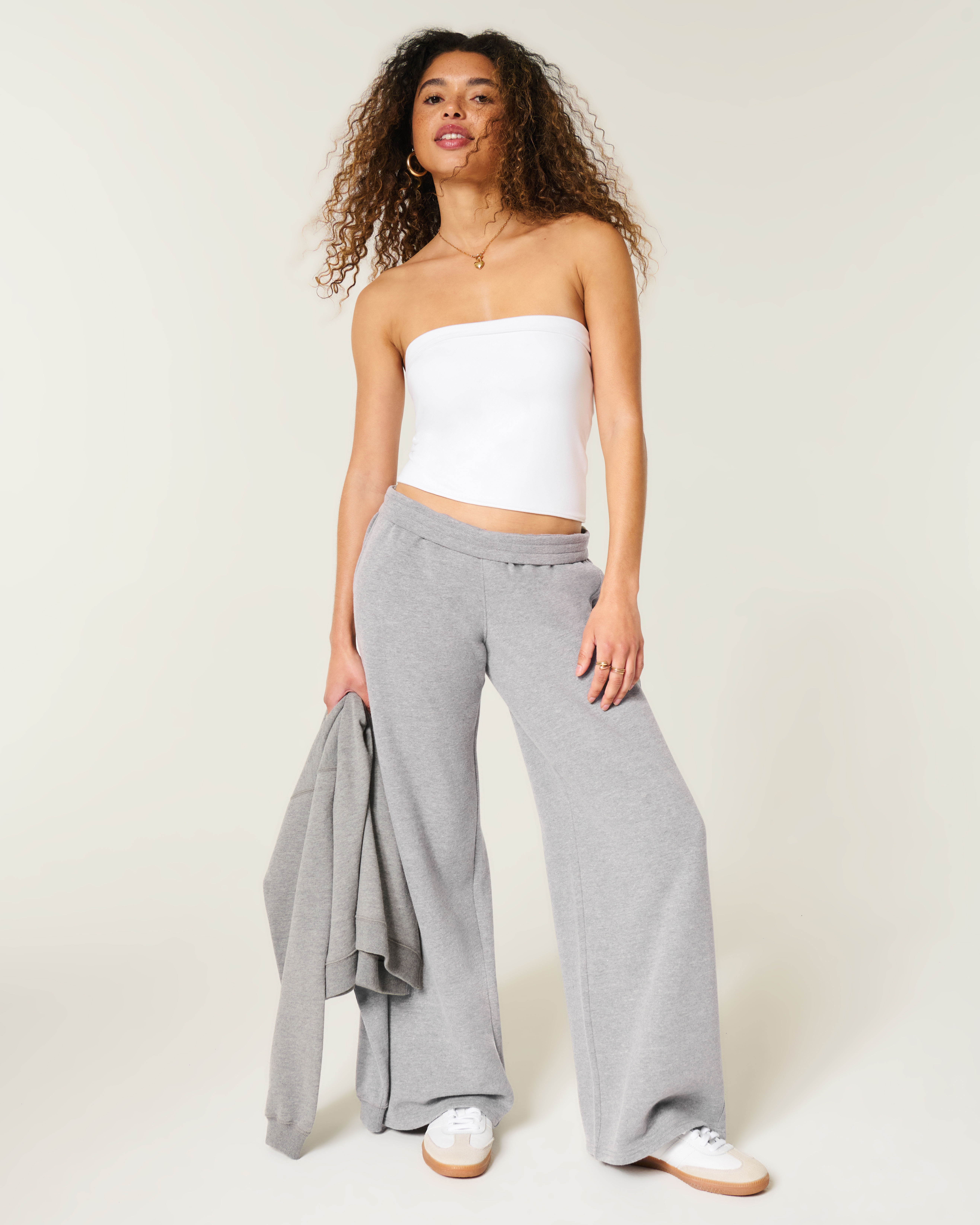 Low-Rise Baggy Sweatpants