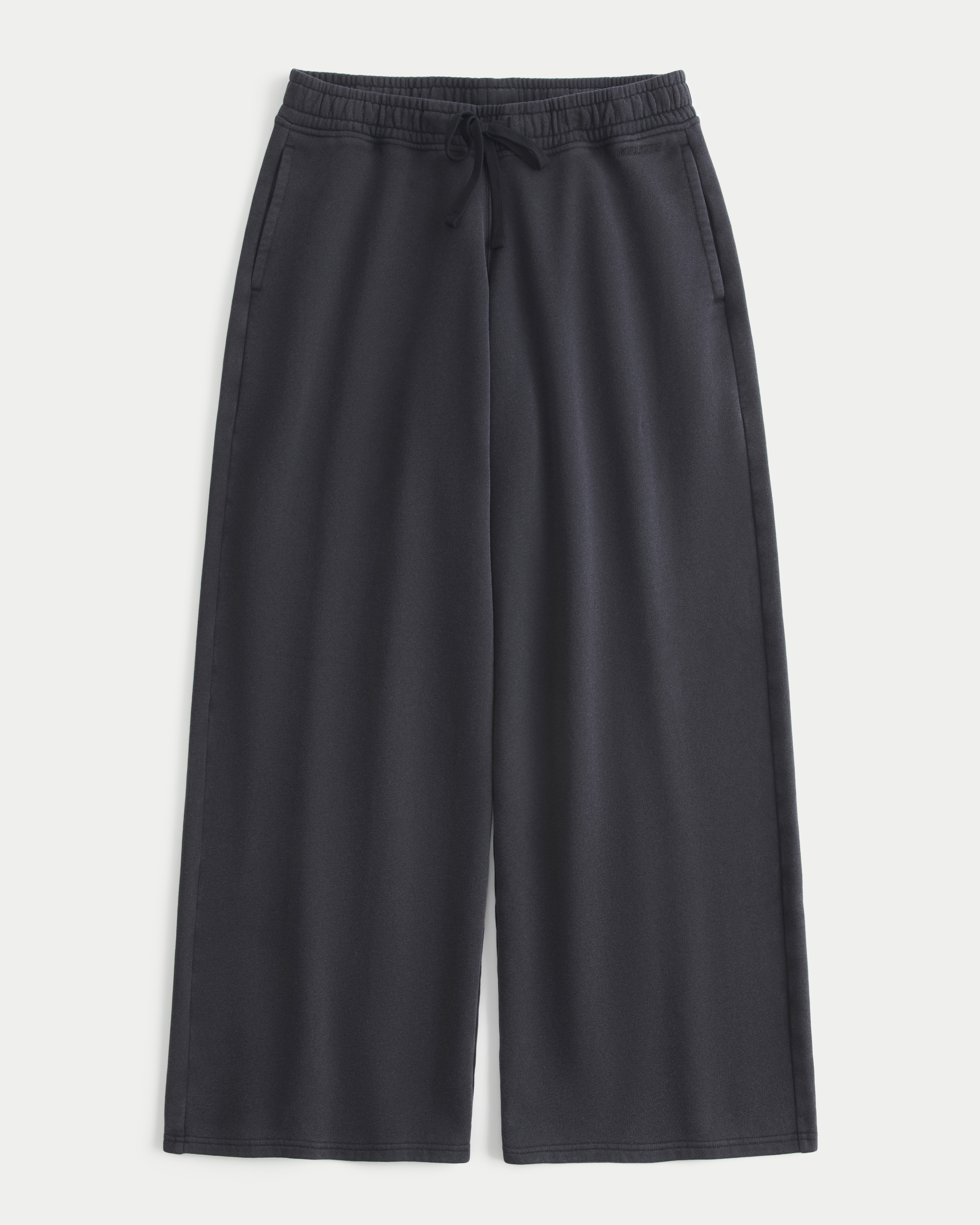 Hollister Feel Good Low-Rise Washed Baggy Sweatpants
