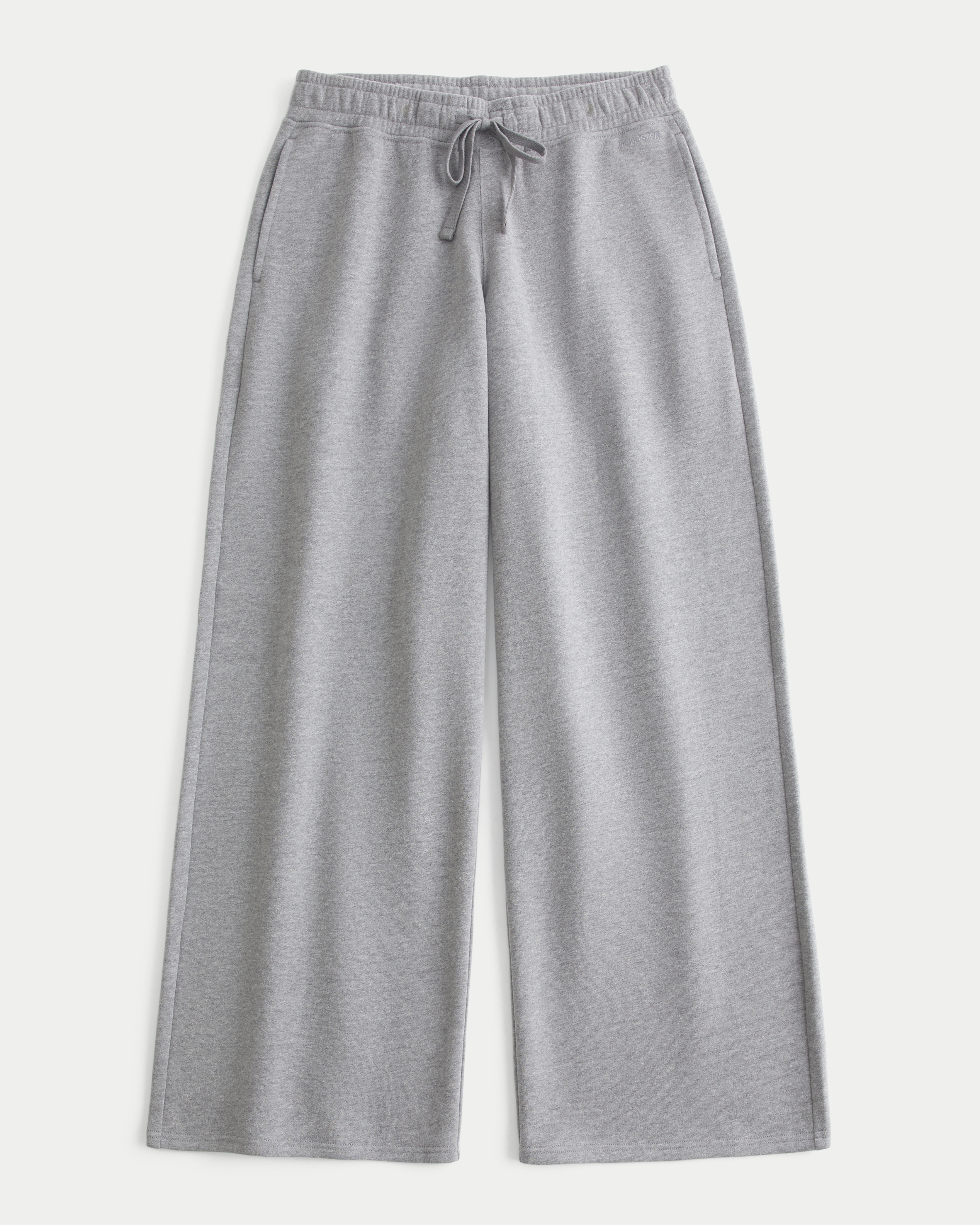 Hollister Feel Good Low-Rise Baggy Sweatpants