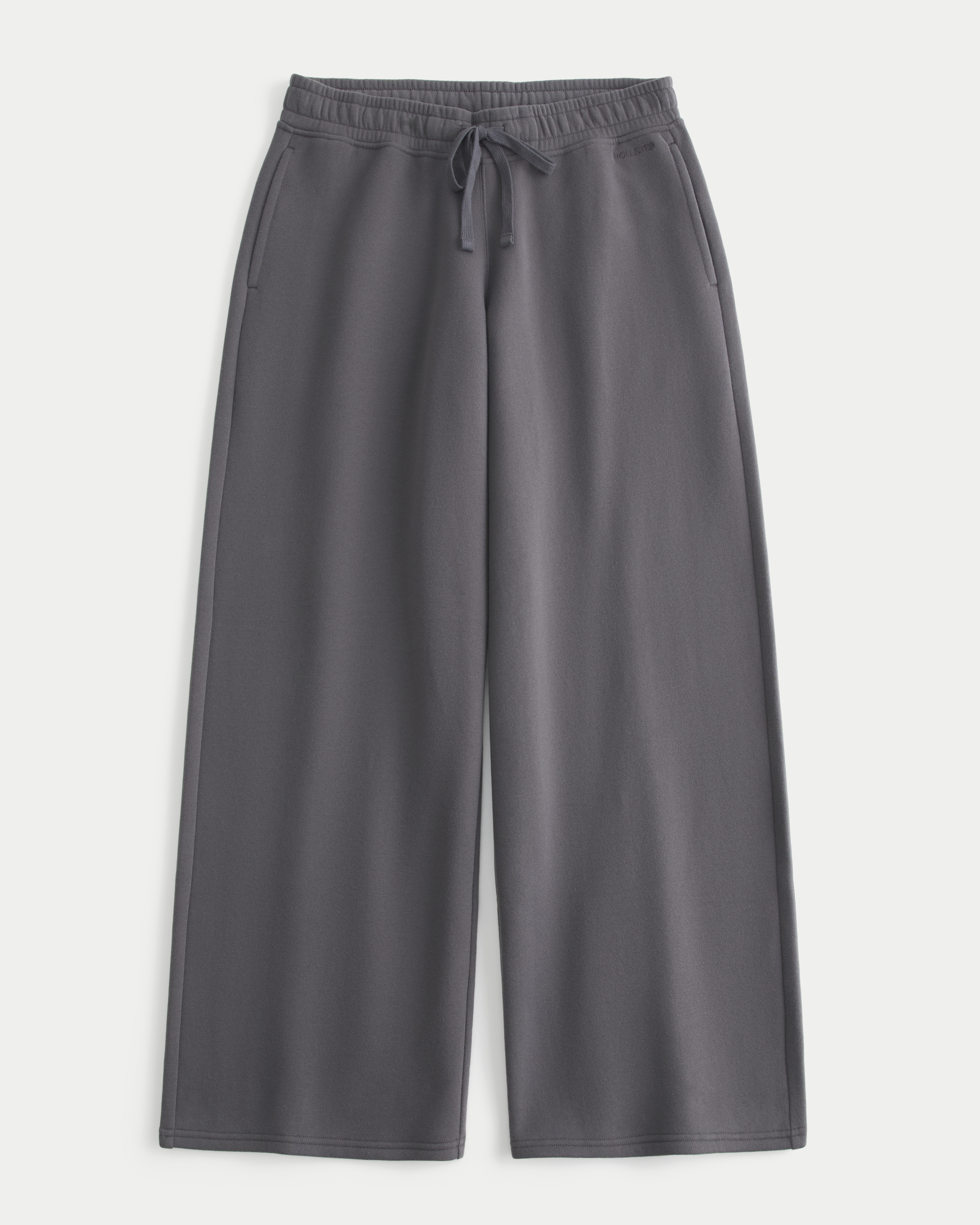 Hollister Feel Good Low-Rise Baggy Sweatpants