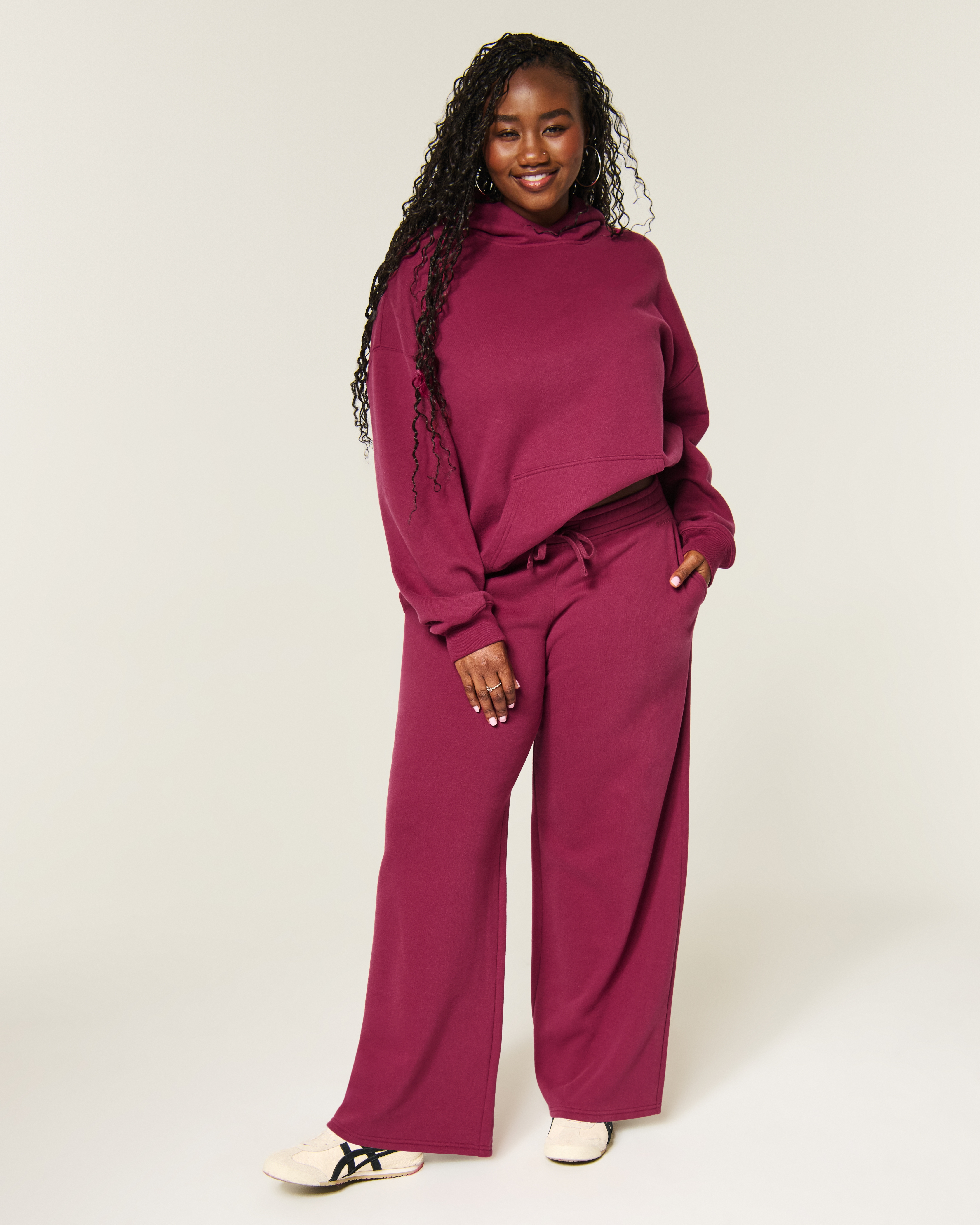 Low-Rise Baggy Sweatpants