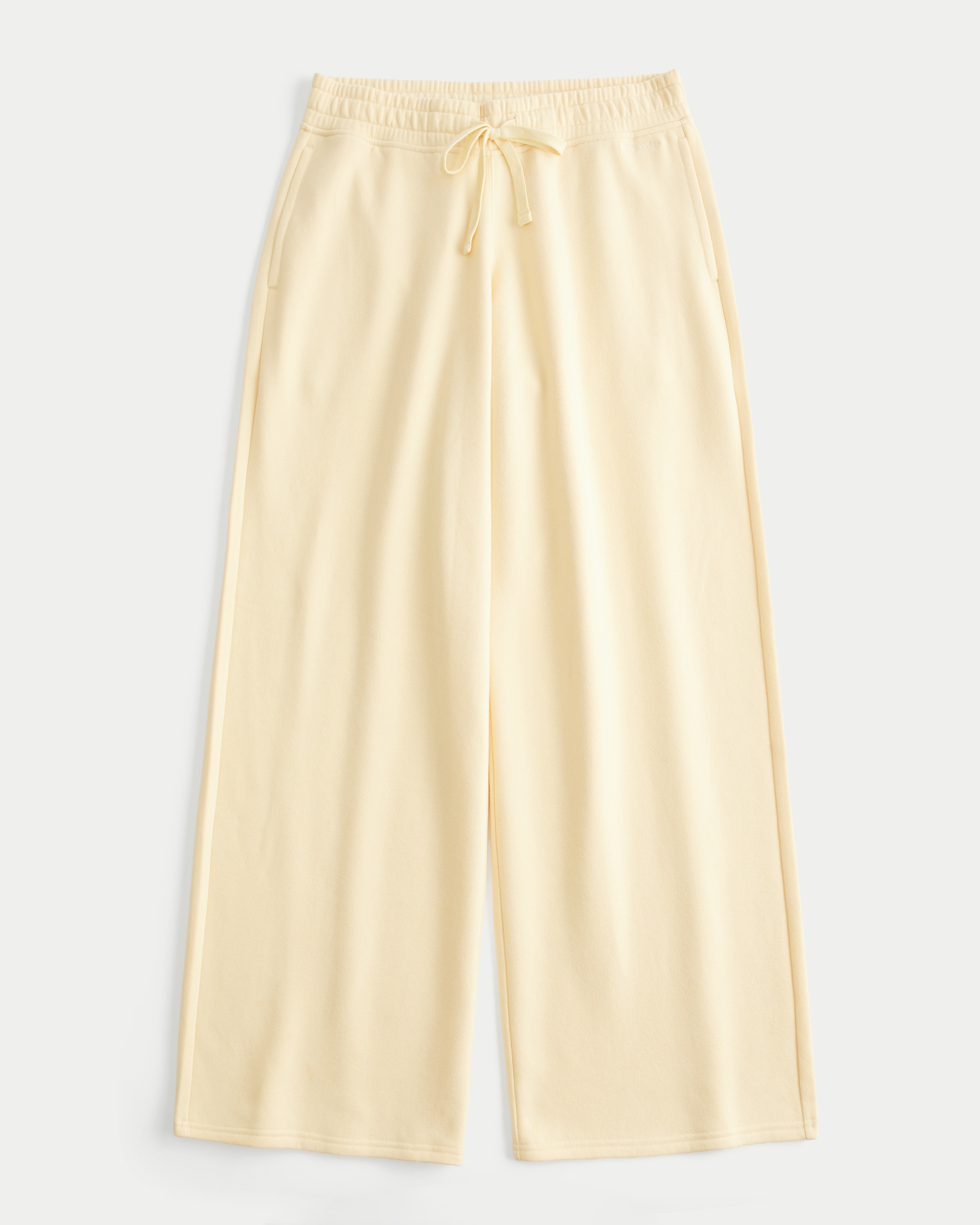 Hollister Feel Good Low-Rise Baggy Sweatpants