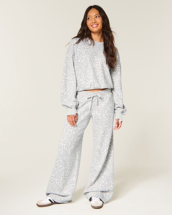 Hollister Feel Good Light Leopard Print Baggy Sweatpants, Light Grey Leopard view 1