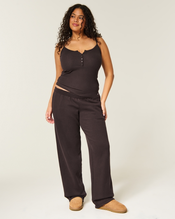 Hollister Feel Good Low-Rise Tapered Baggy Sweatpants