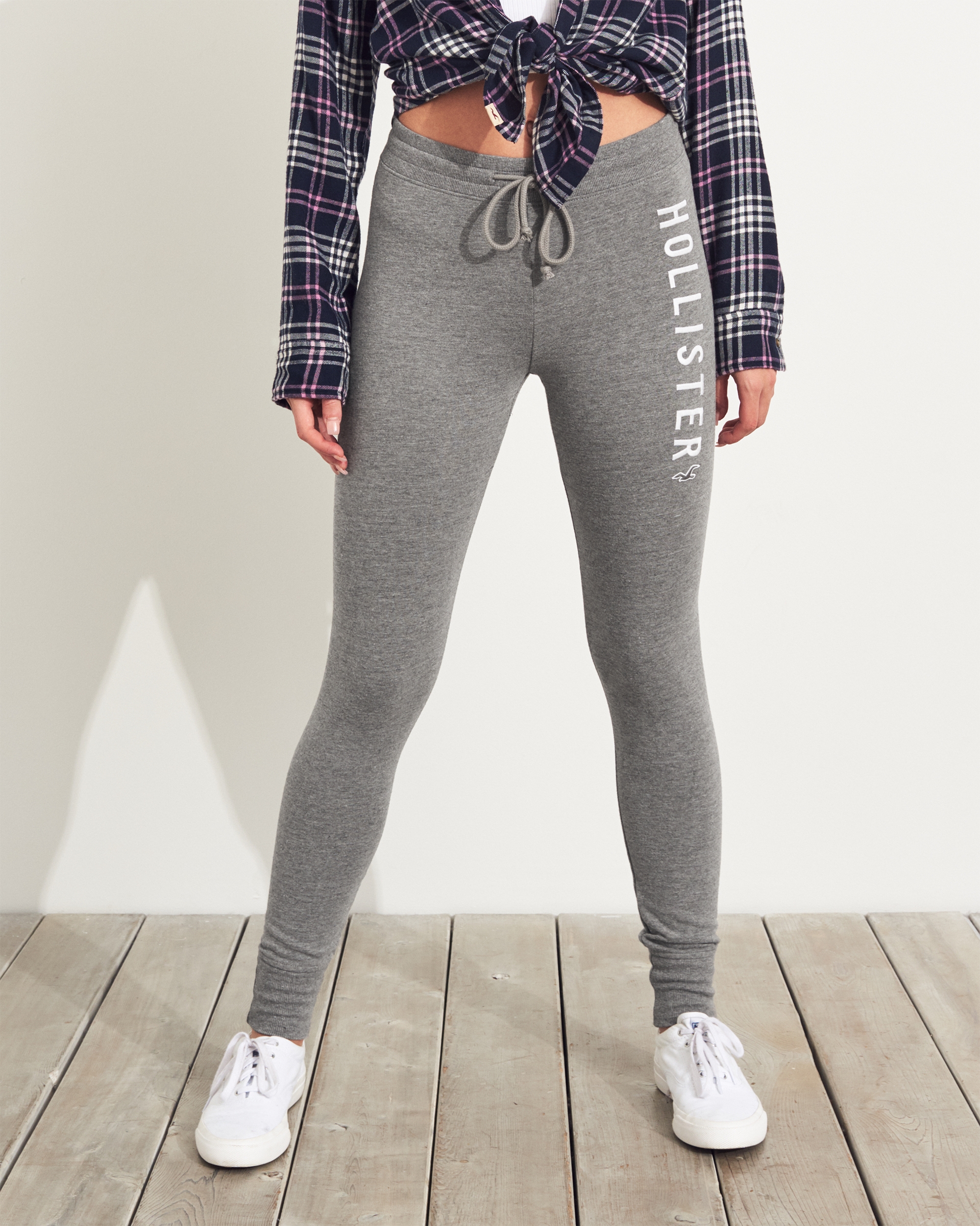 hollister tracksuit pants